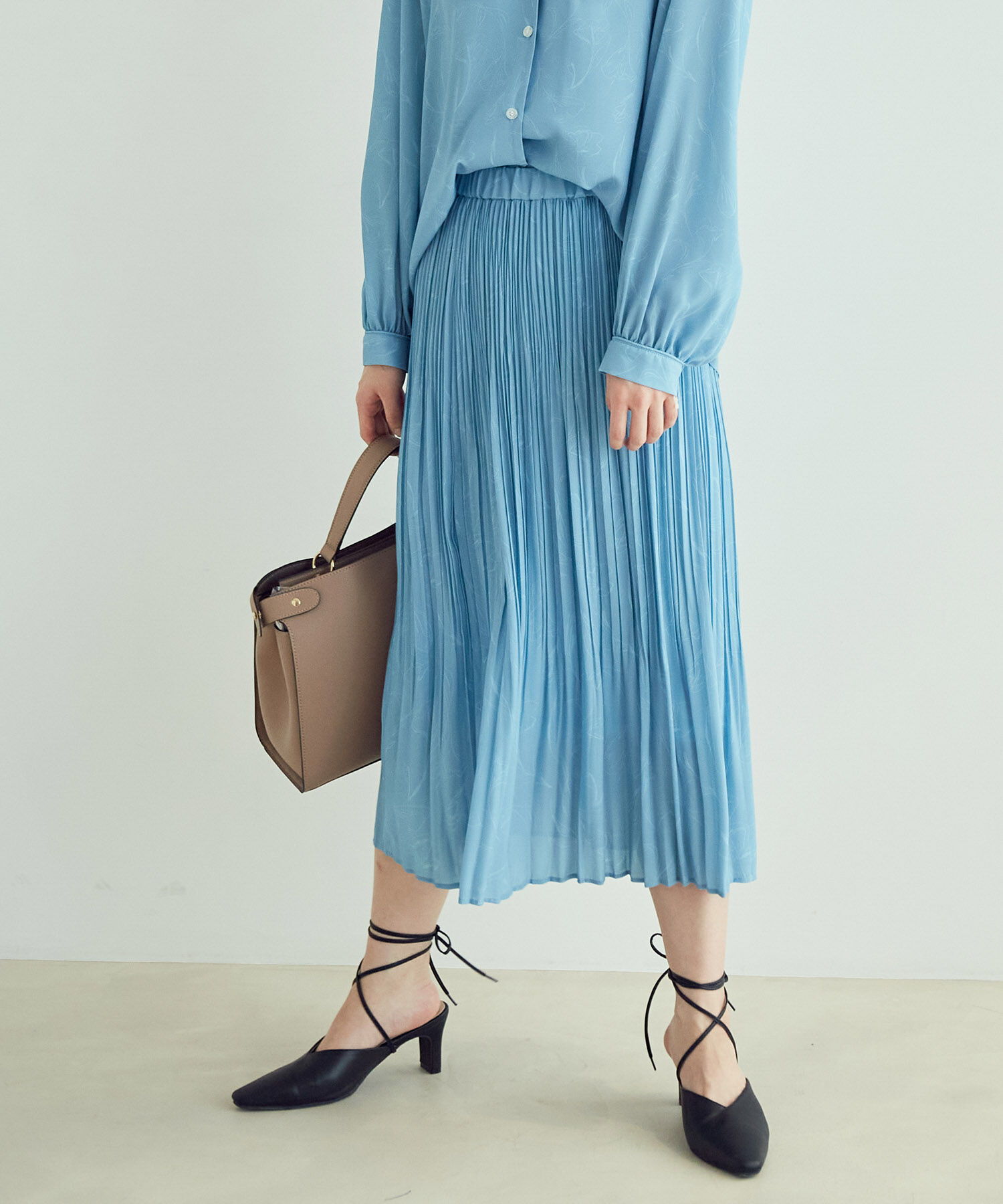 VIS「【セットアップ対応】フラワープリントIラインプリーツスカート[sustainable]」|スカート|サックス(48)