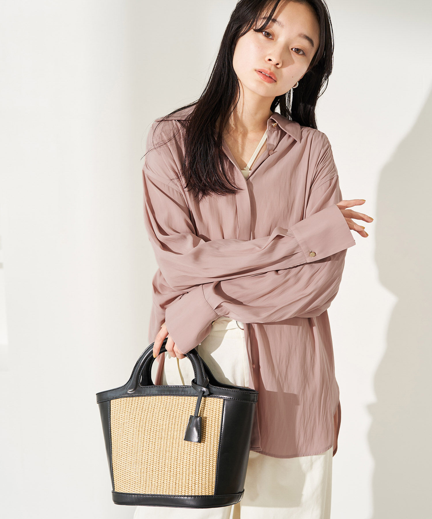 VIS「【セットアップ対応・洗える】ウエストリボンギャザーとろみシャツ」|シャツ・ブラウス|