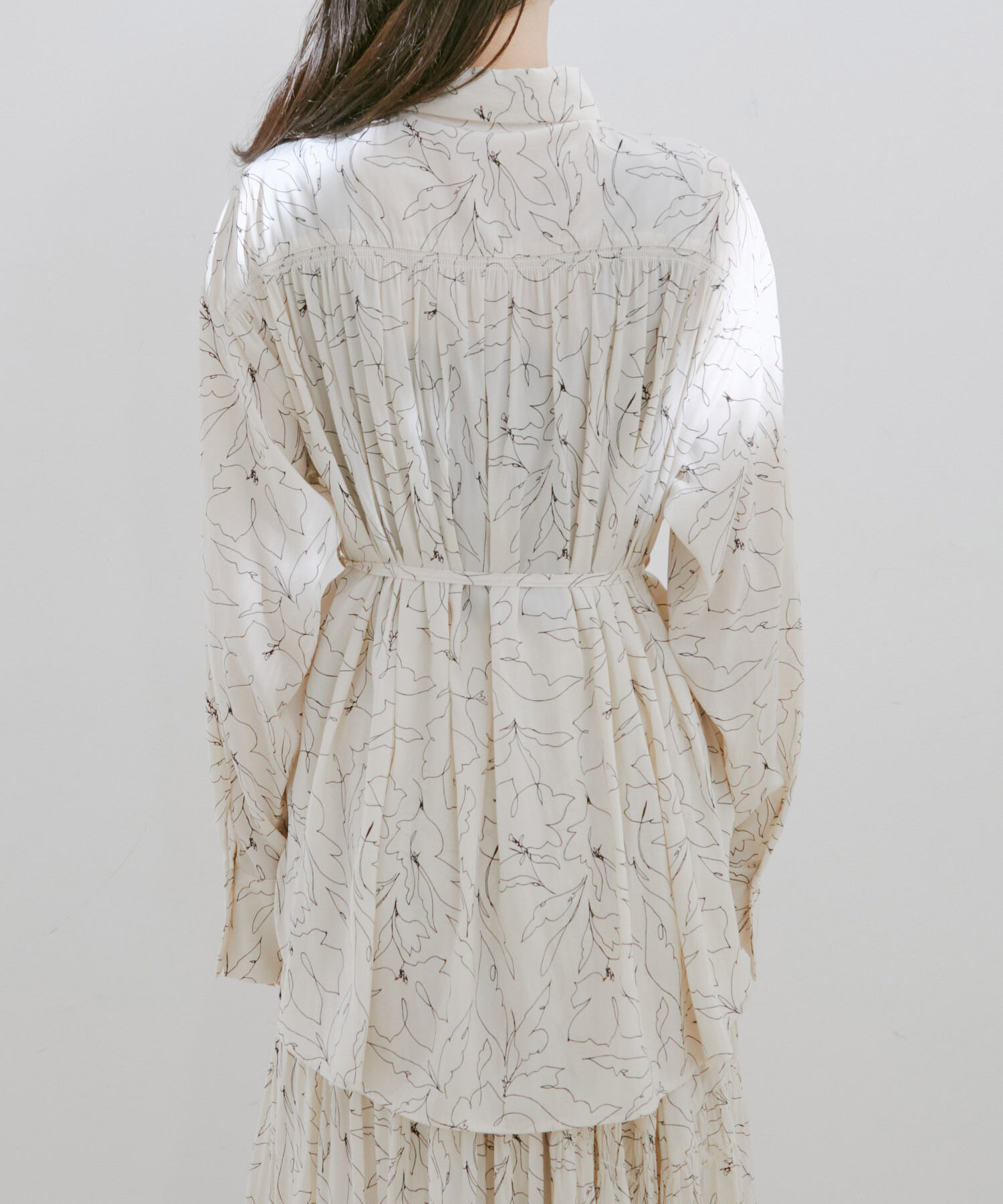 VIS「【セットアップ対応・洗える】ウエストリボンギャザーとろみシャツ」|シャツ・ブラウス|