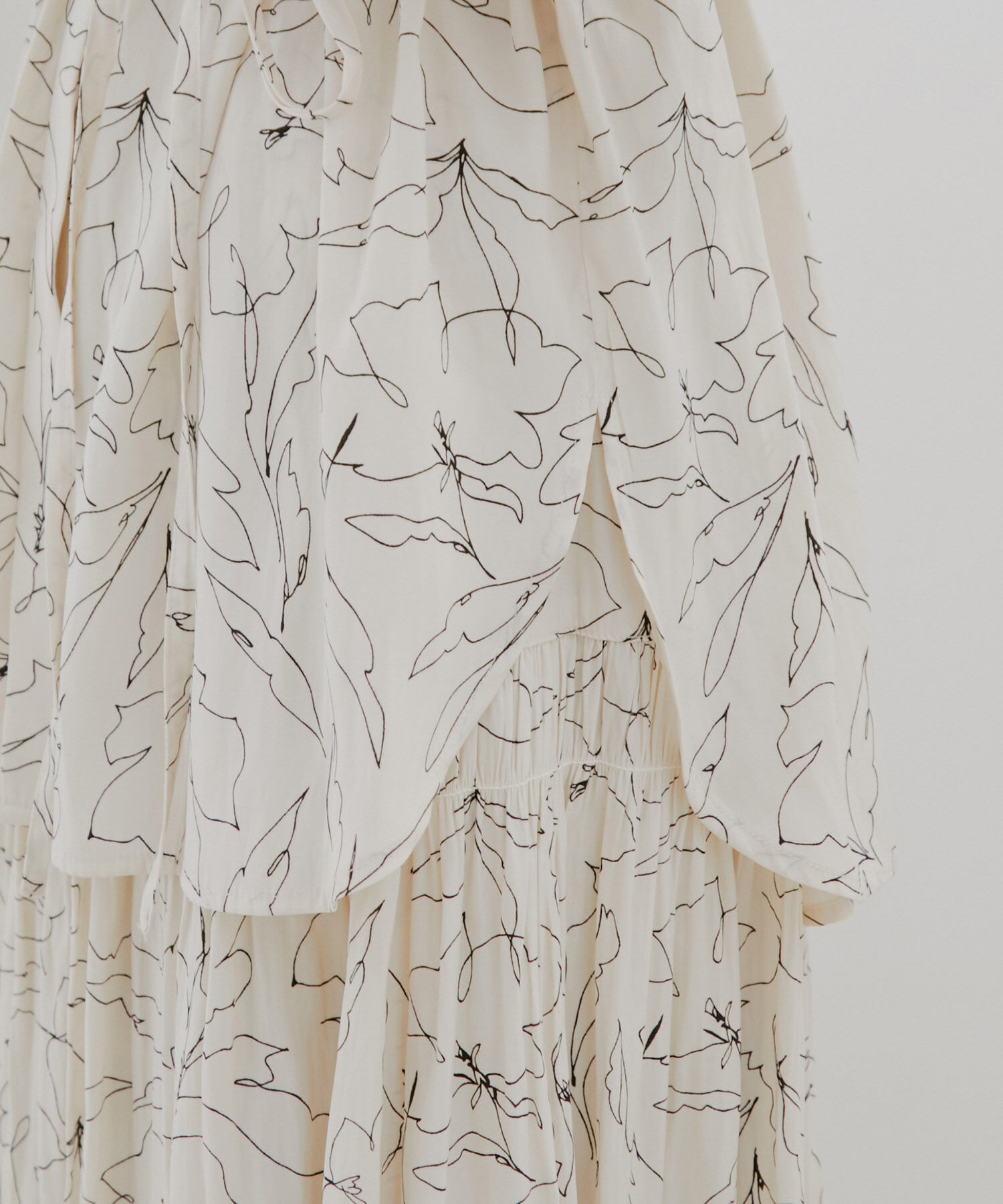 VIS「【セットアップ対応・洗える】ウエストリボンギャザーとろみシャツ」|シャツ・ブラウス|