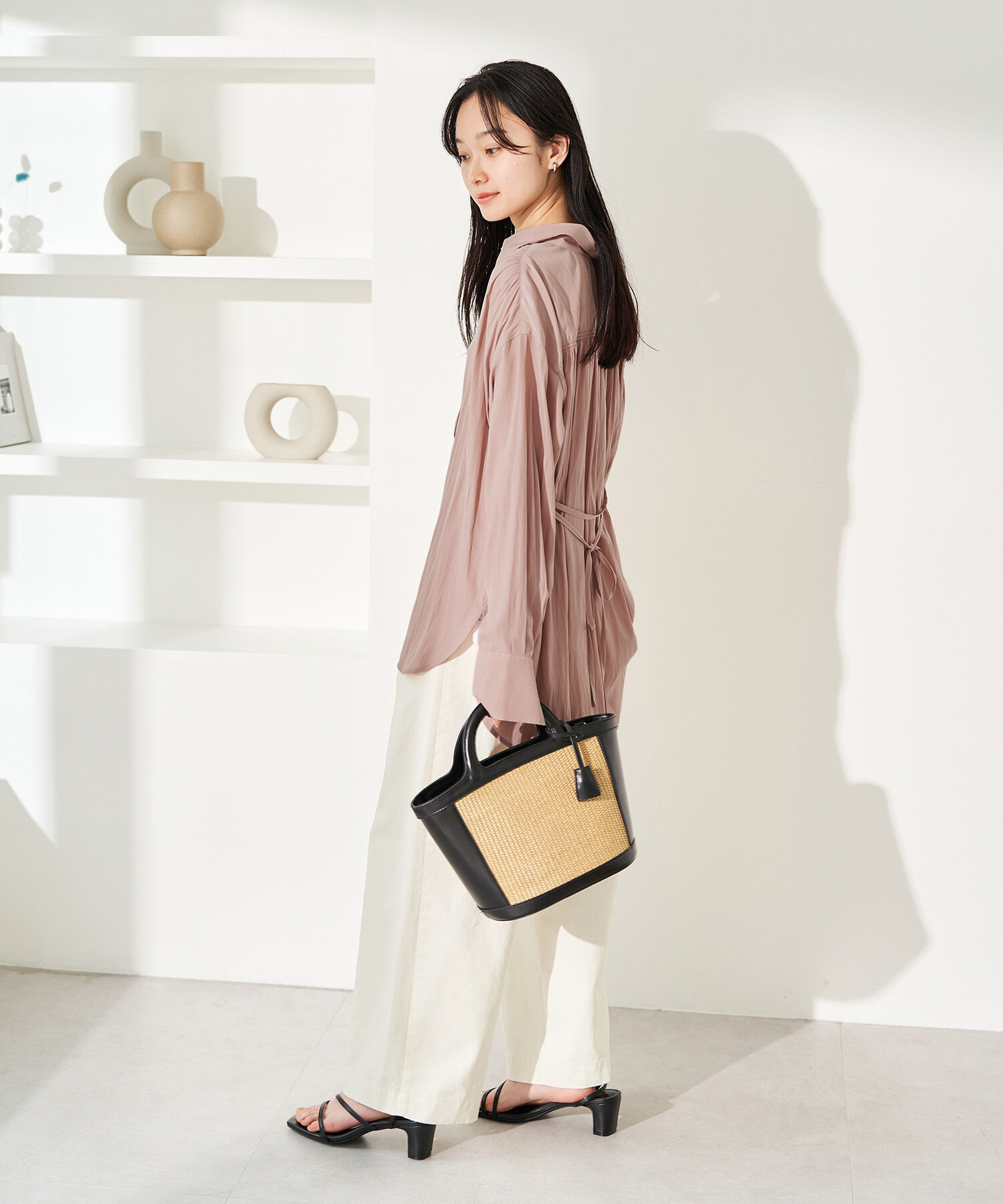 VIS「【セットアップ対応・洗える】ウエストリボンギャザーとろみシャツ」|シャツ・ブラウス|