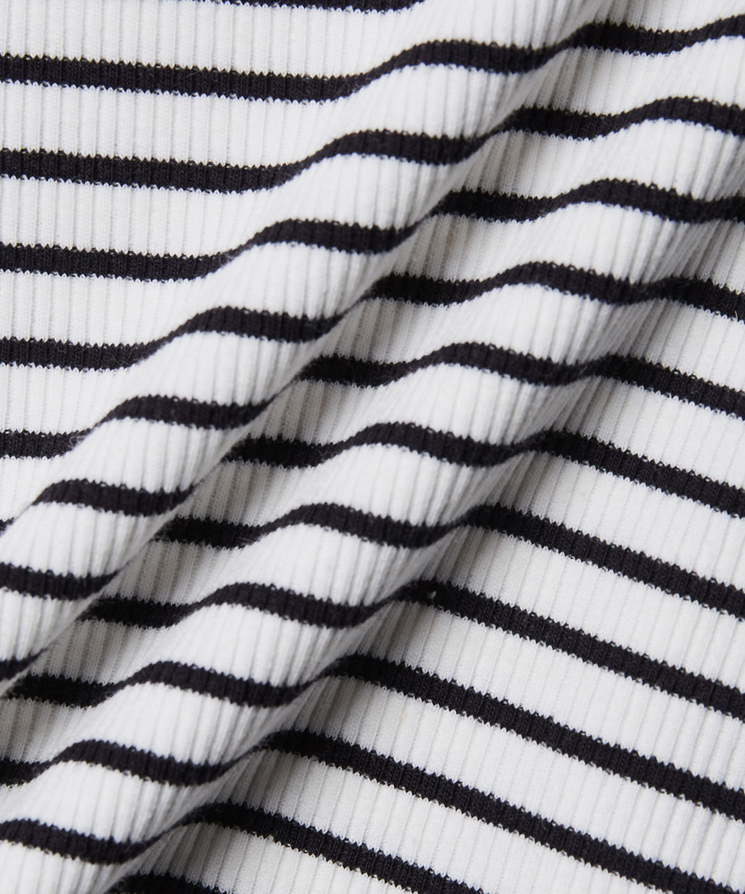 VIS「【洗える】カップ付きバックオープンキャミソール」|キャミソール|