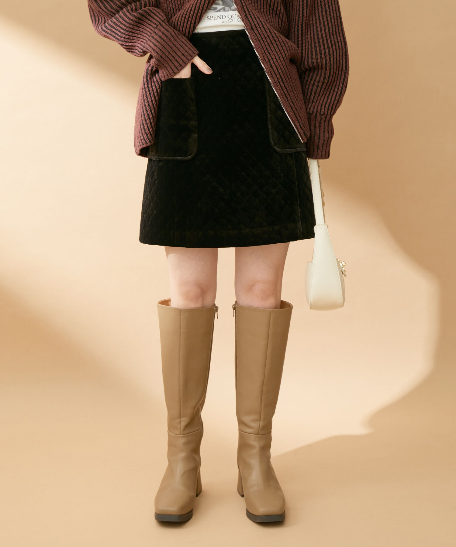 VIS「ミニ丈ベロアキルトスカート」|スカート|