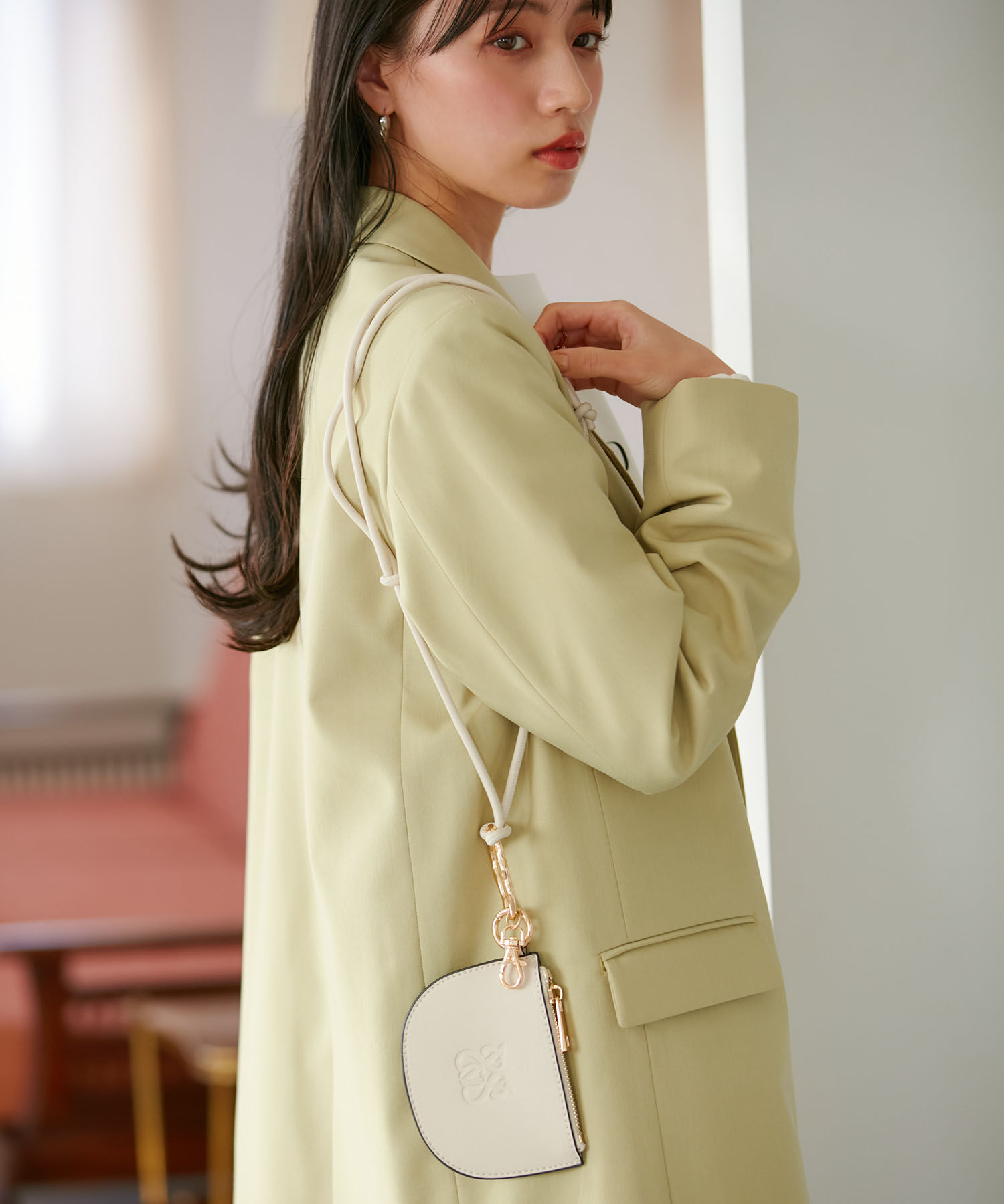 VIS「ポーチ付きスマホショルダー」|ショルダー・メッセンジャー|