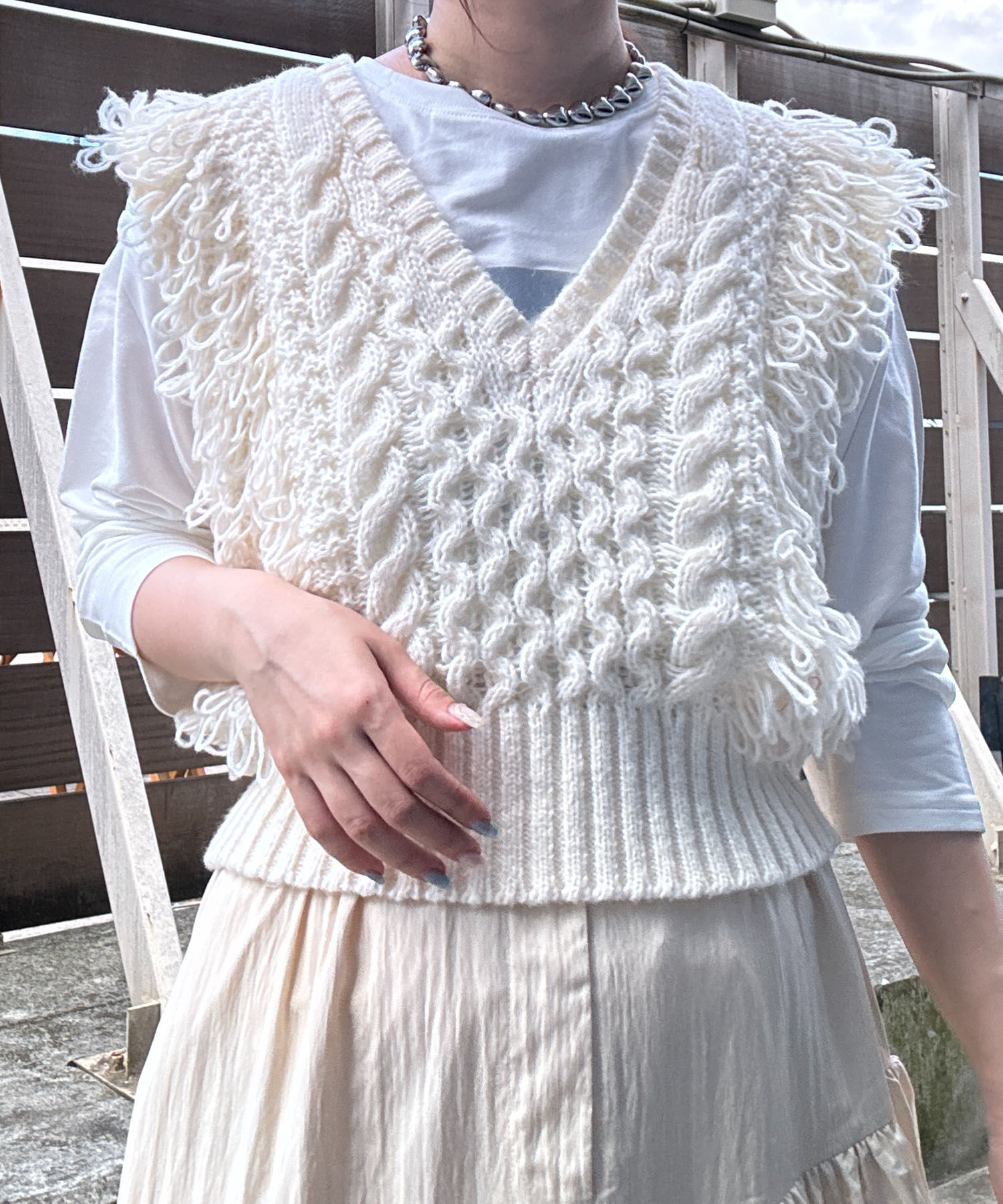 VIS「【WEB/一部店舗限定】編地切り替えフリンジループニットベスト」|ベスト・ジレ|