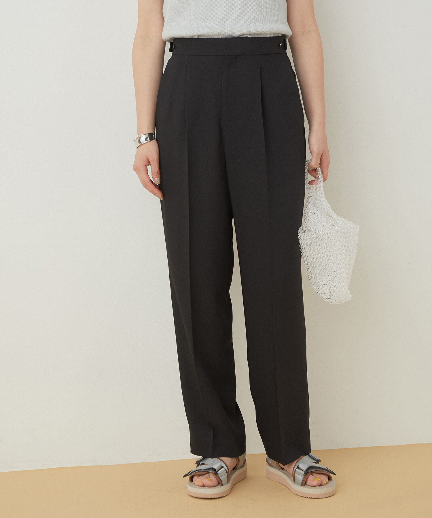 ADAM ET ROPE'「＜洗える＞センタープレスセミワイドスラックス」|スラックス|ブラック(01)