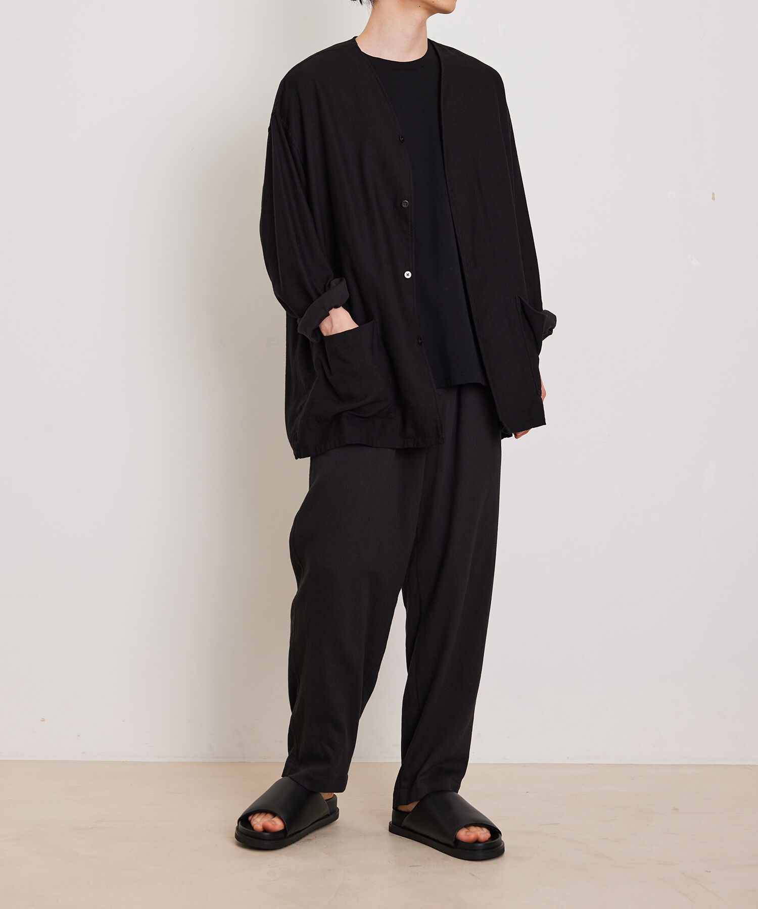 ADAM ET ROPE'「アソート オーバーサイズ ノーカラー シャツ ブルゾン / ユニセックス / セットアップ対応」|シャツ・ブラウス|