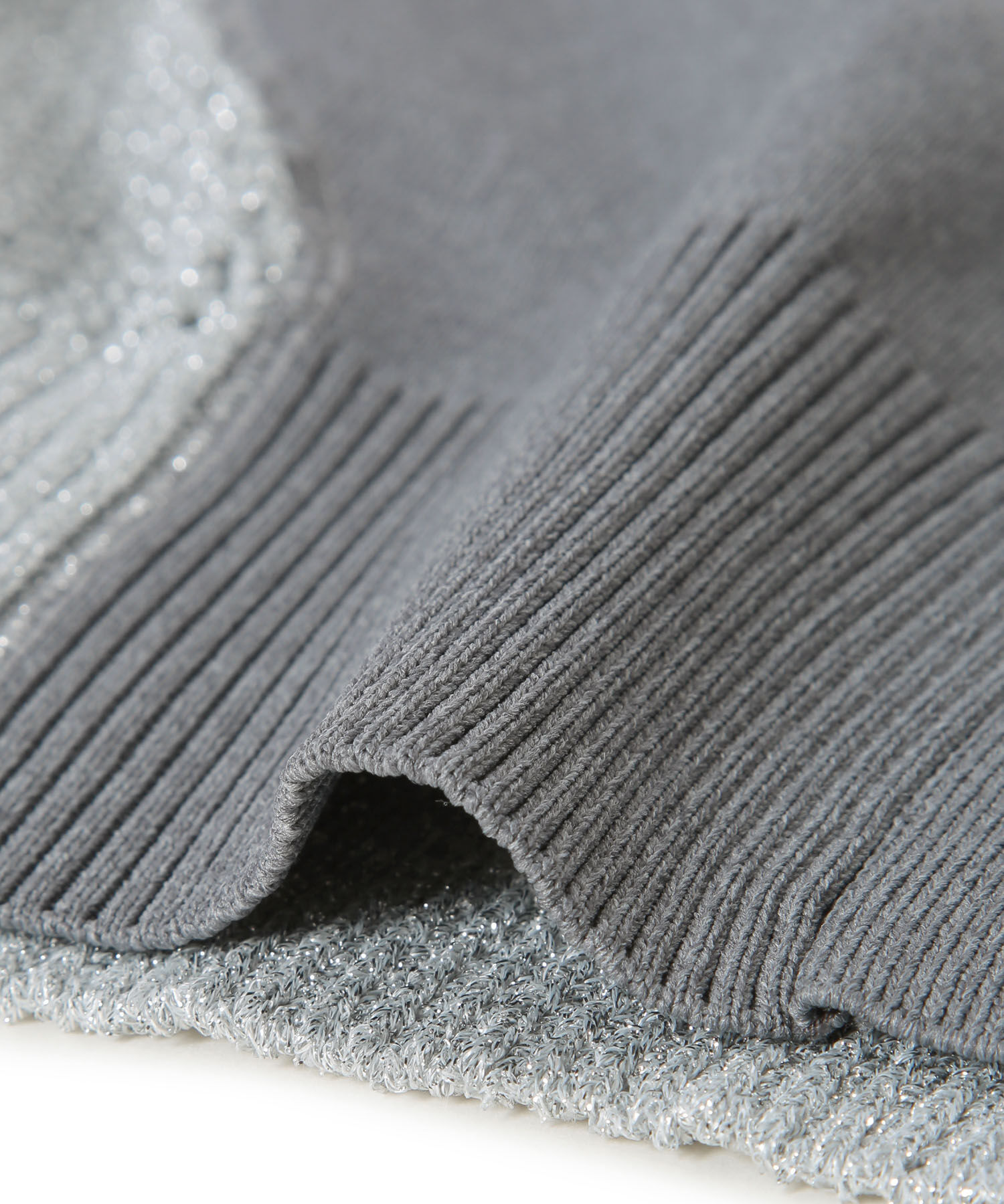 ADAM ET ROPE'「【WEB限定・サステナブル】ラメメッシュカーディガン」|カーディガン|