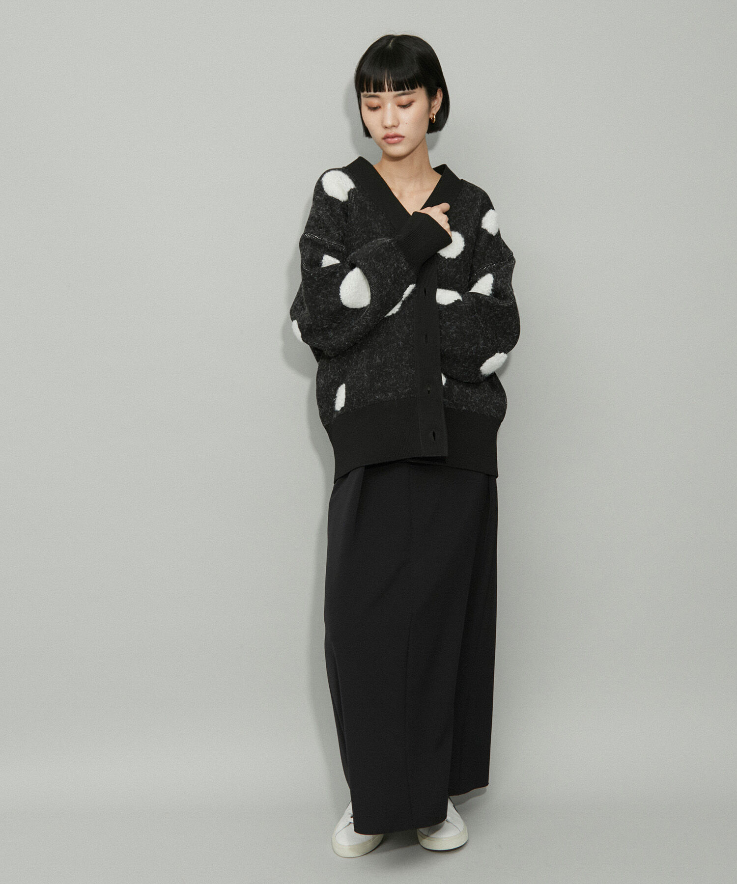ADAM ET ROPE'「【WEB限定・サステナブル】ループジャカードドットニットカーディガン」|カーディガン|