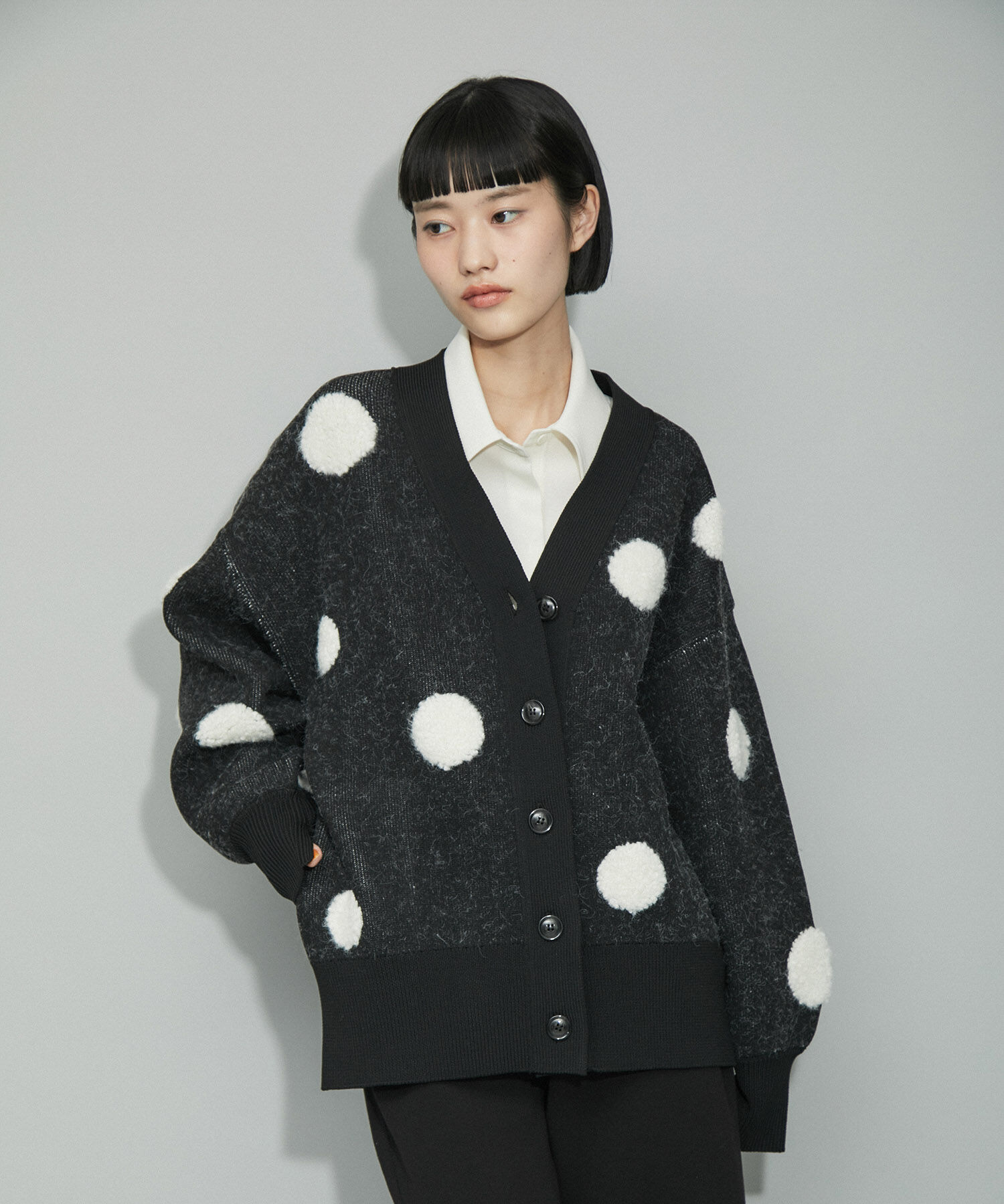 ADAM ET ROPE'「【WEB限定・サステナブル】ループジャカードドットニットカーディガン」|カーディガン|