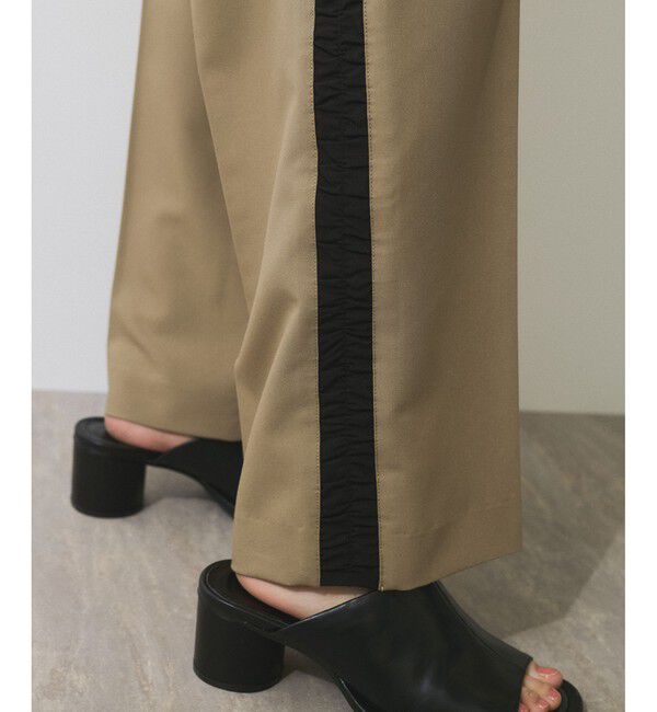 ADAM ET ROPE'「【WEB限定】サイドシャーリングラインワイドパンツ」|チノ|