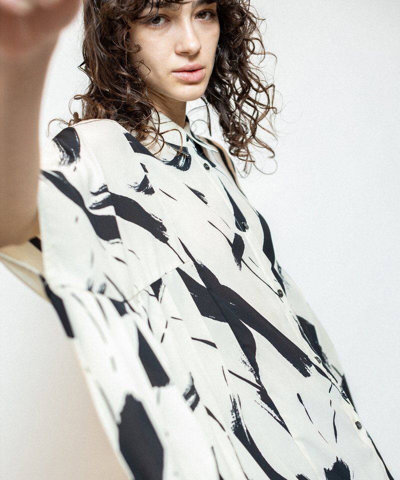  「サイドプリーツプリントブラウス」|シャツ・ブラウス|