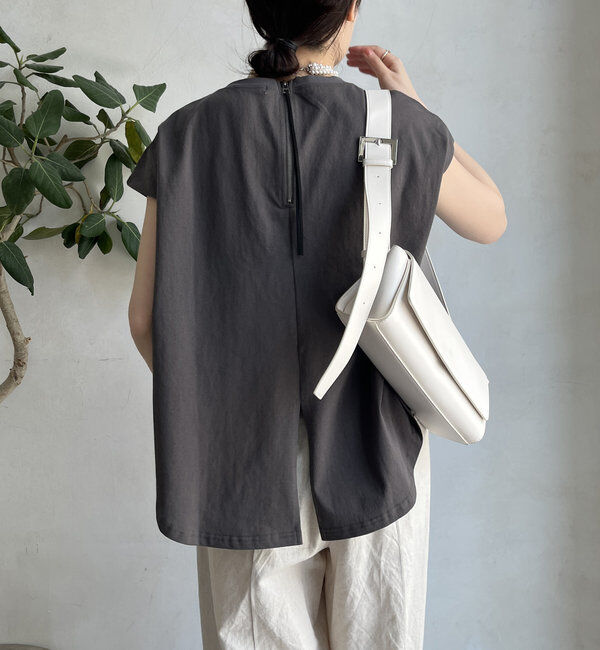  「エンボスバックジップTEE」|Tシャツ・カットソー|