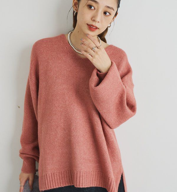  「《人気アイテム・柔らかく軽い着心地》ヤクライクVネックニット」|ニット・セーター|ピンク