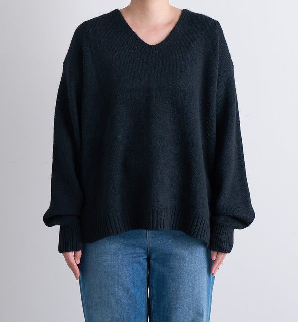  「《人気アイテム・柔らかく軽い着心地》ヤクライクVネックニット」|ニット・セーター|