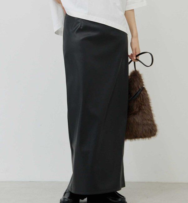  「フェイクレザータイトスカート」|スカート|