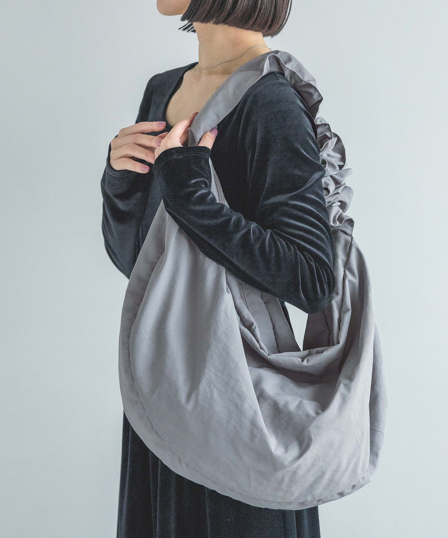 A part by 「2WAYドロストバッグ」|ショルダー・メッセンジャー|グレー