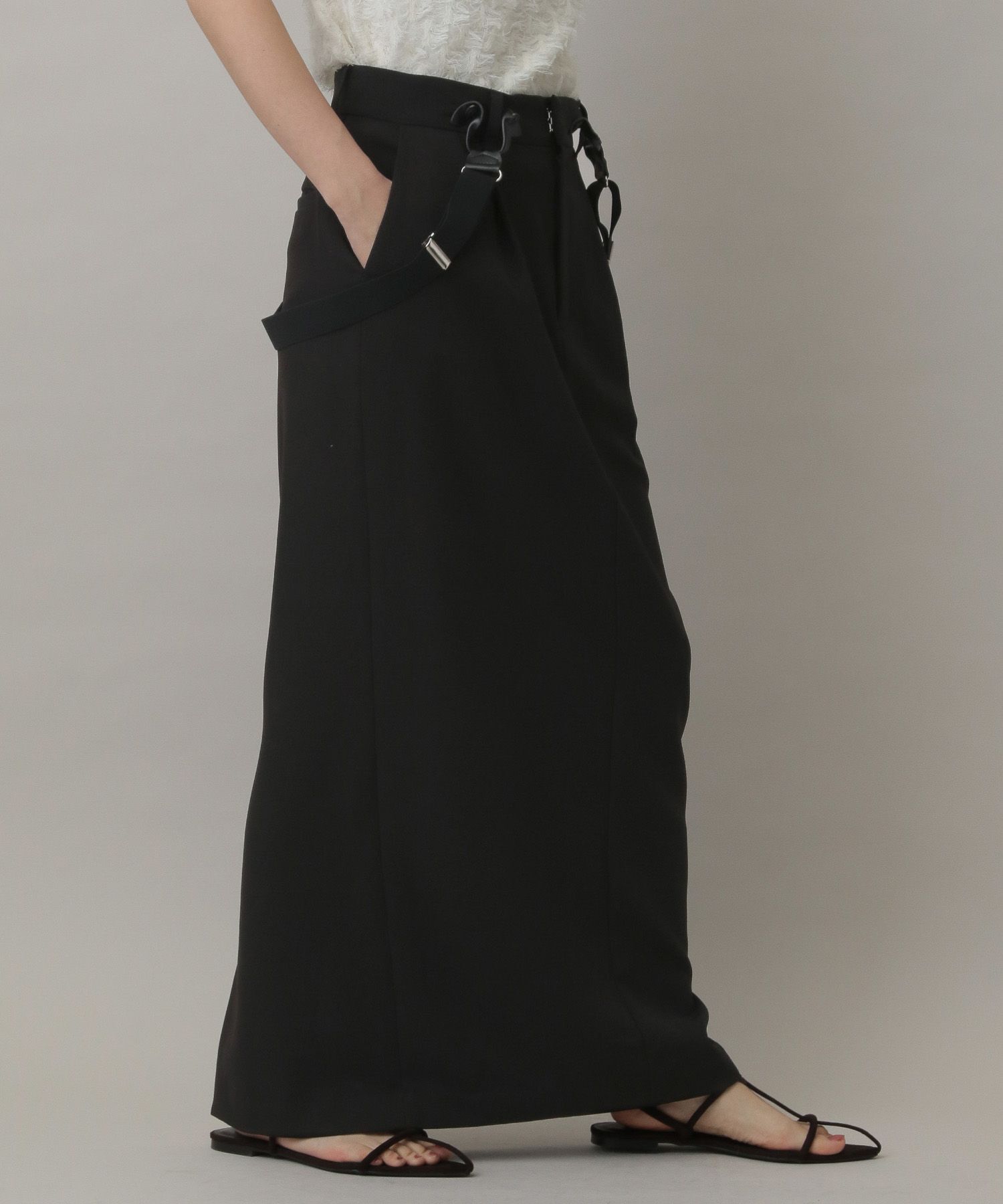 A part by 「サスツキロングスカート」|タイト|