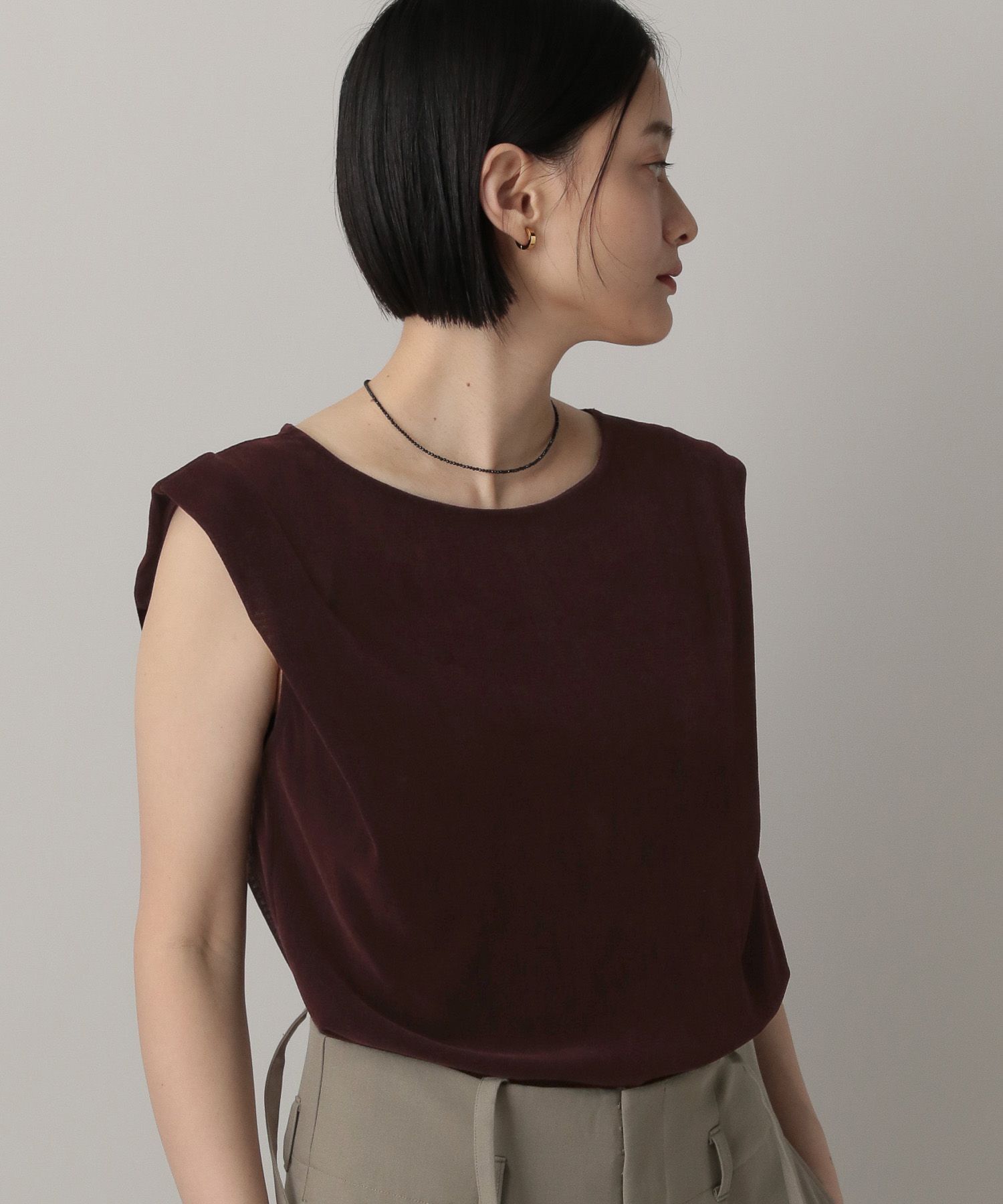 A part by 「ベロアタックスリーブノースリーブ」|Tシャツ・カットソー|ボルドー