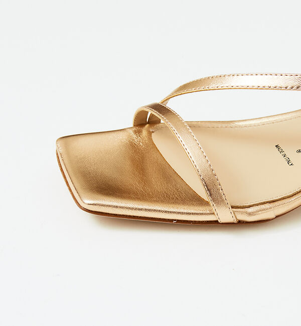 AU BANNISTER「●FABIO RUSCONI メタリック華奢ストラップサンダル」|サンダル|