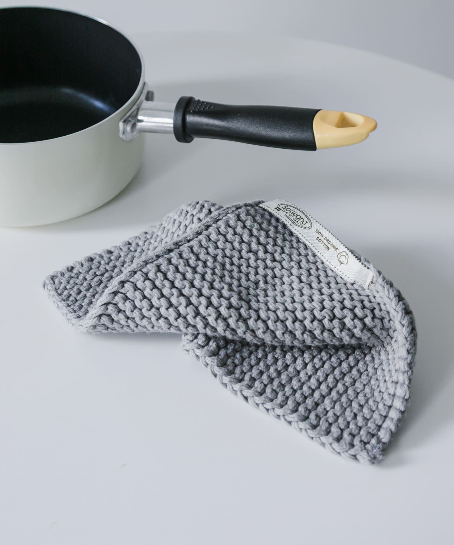 URBAN RESEARCH DOORS「CINQ　Solwang ポットホルダー」|食器・キッチングッズ|