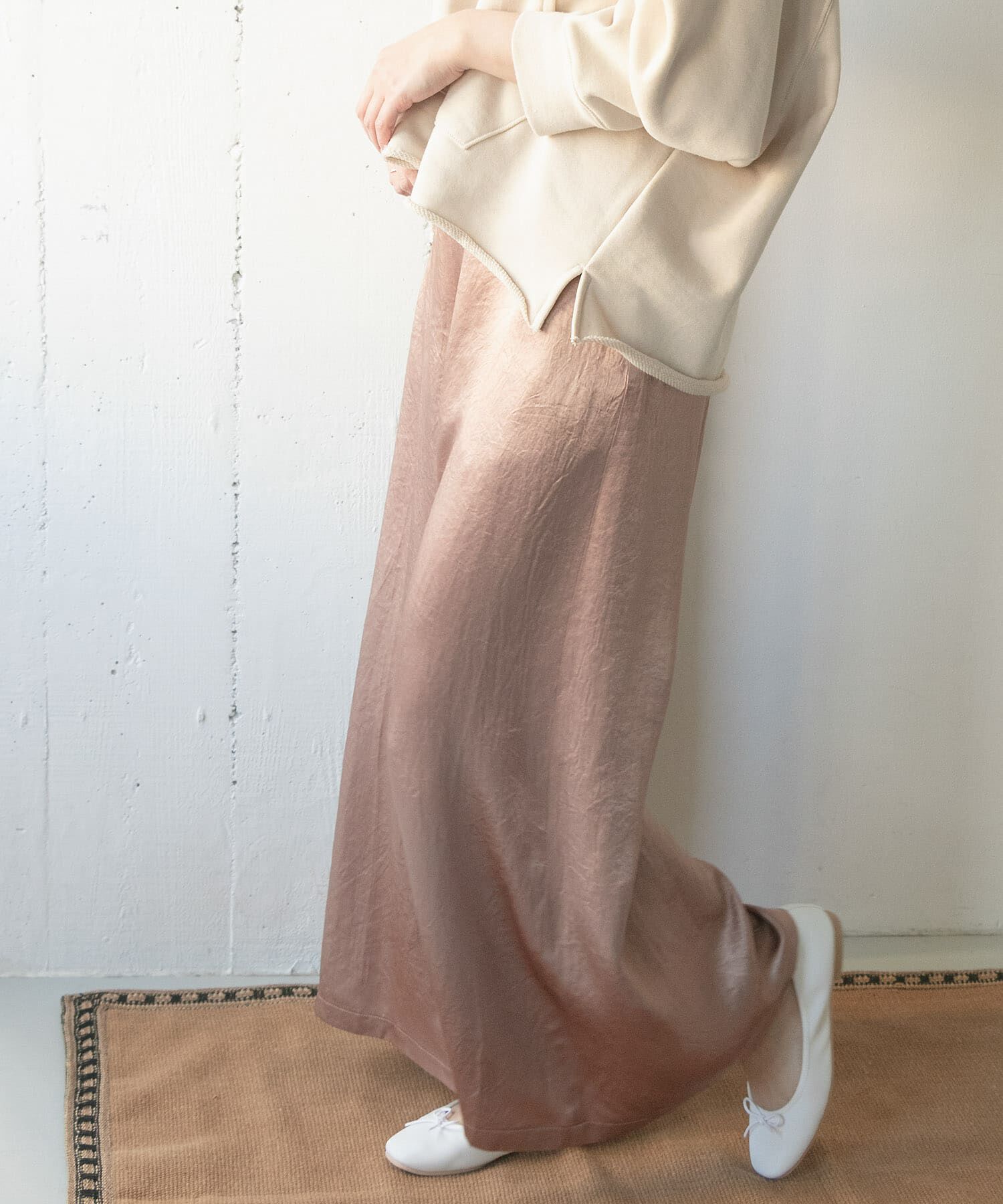 URBAN RESEARCH DOORS「thint　クラッシュサテンサロペット」|スカート|