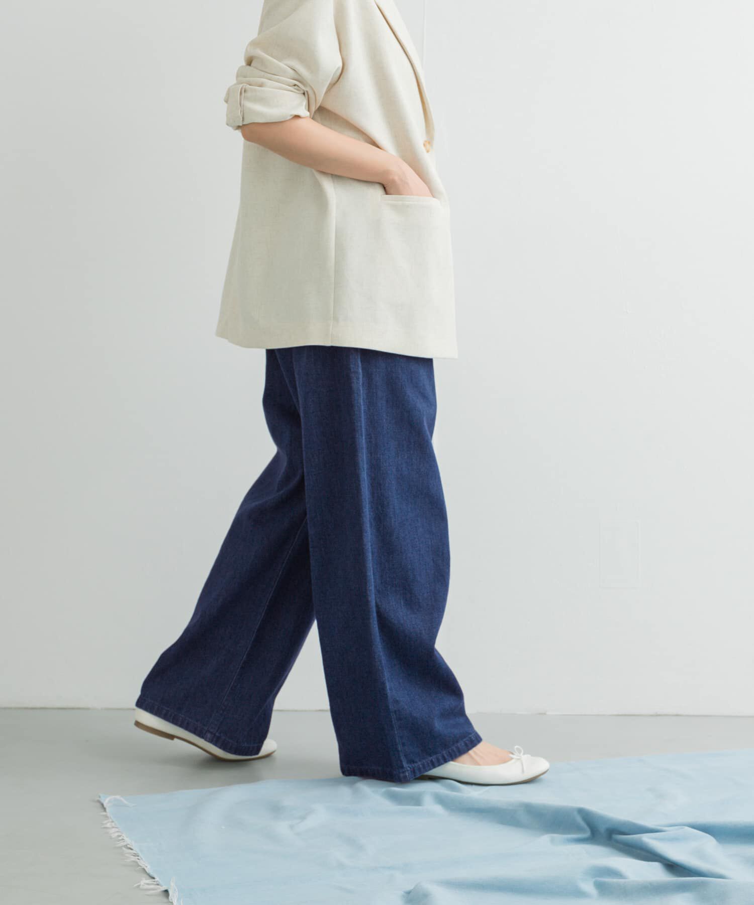 URBAN RESEARCH DOORS「Denim Tuck Wide Pants」|デニム|