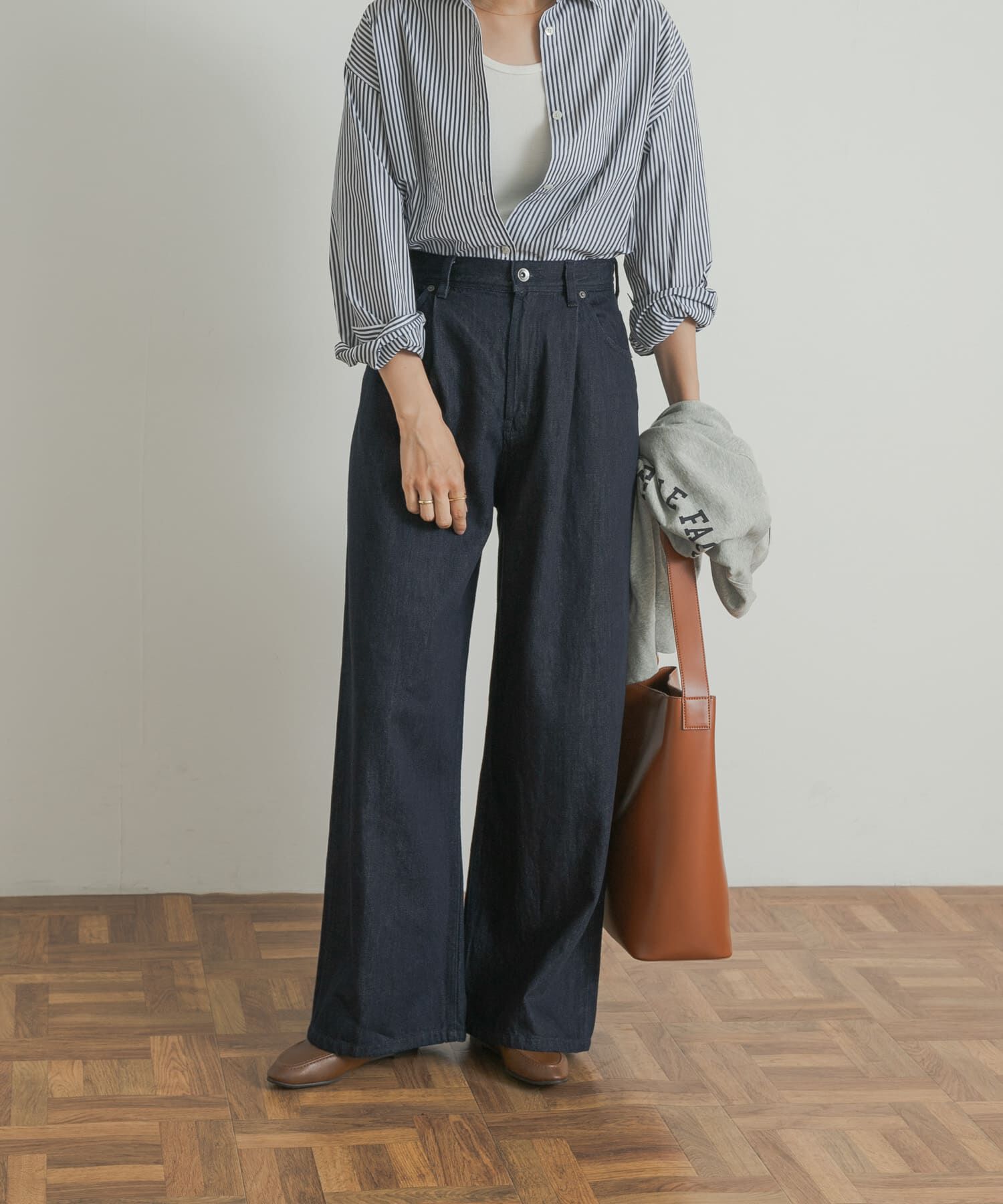 URBAN RESEARCH DOORS「Denim Tuck Wide Pants」|デニム|