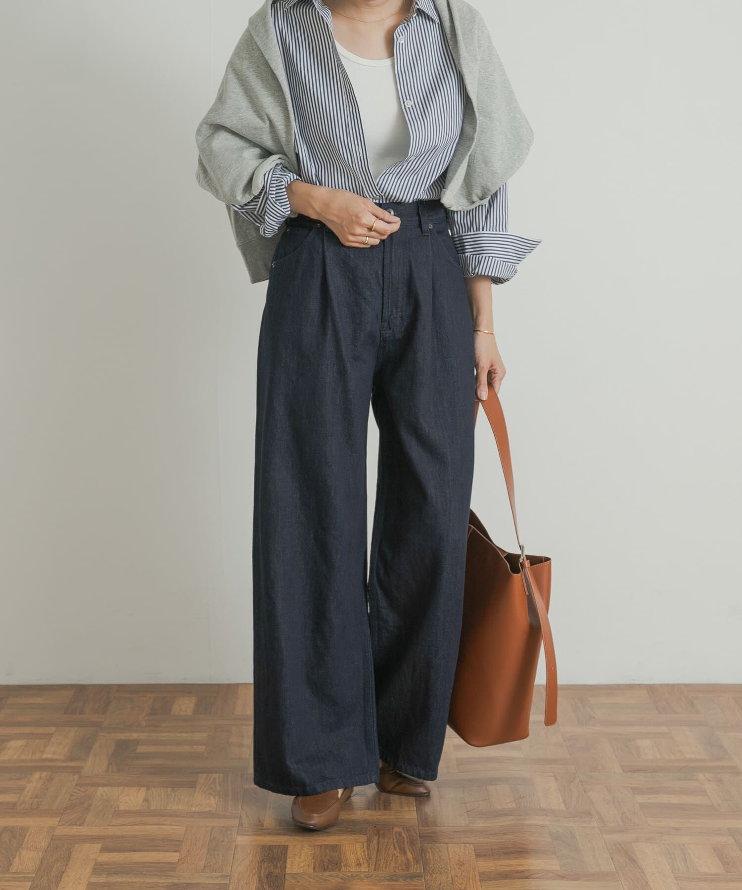 URBAN RESEARCH DOORS「Denim Tuck Wide Pants」|デニム|