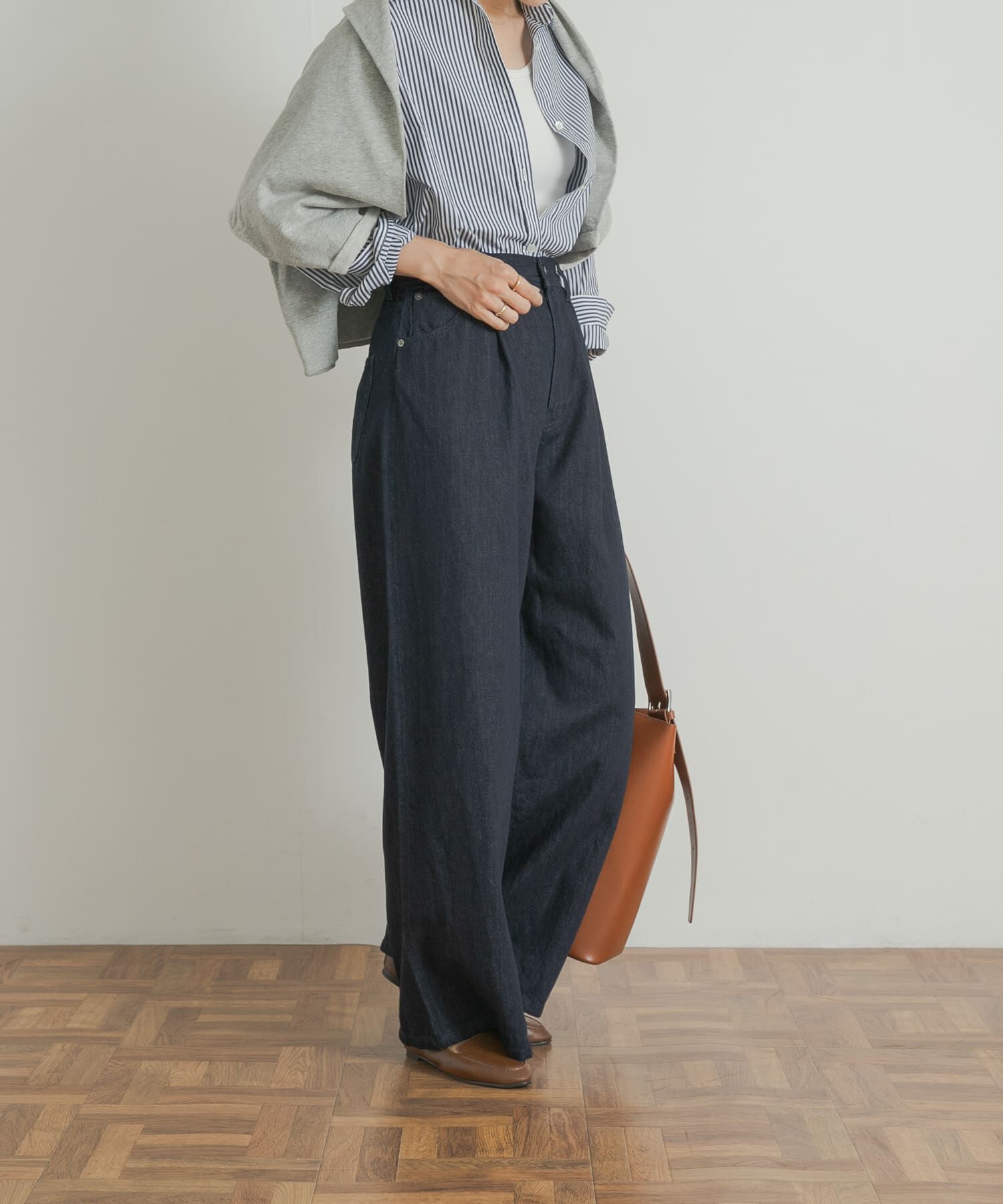 URBAN RESEARCH DOORS「Denim Tuck Wide Pants」|デニム|