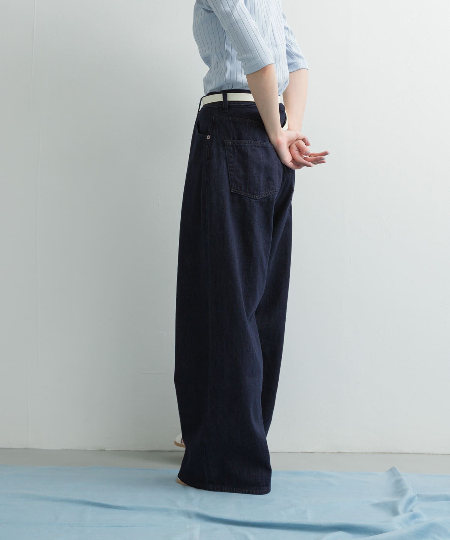 URBAN RESEARCH DOORS「Denim Tuck Wide Pants」|デニム|
