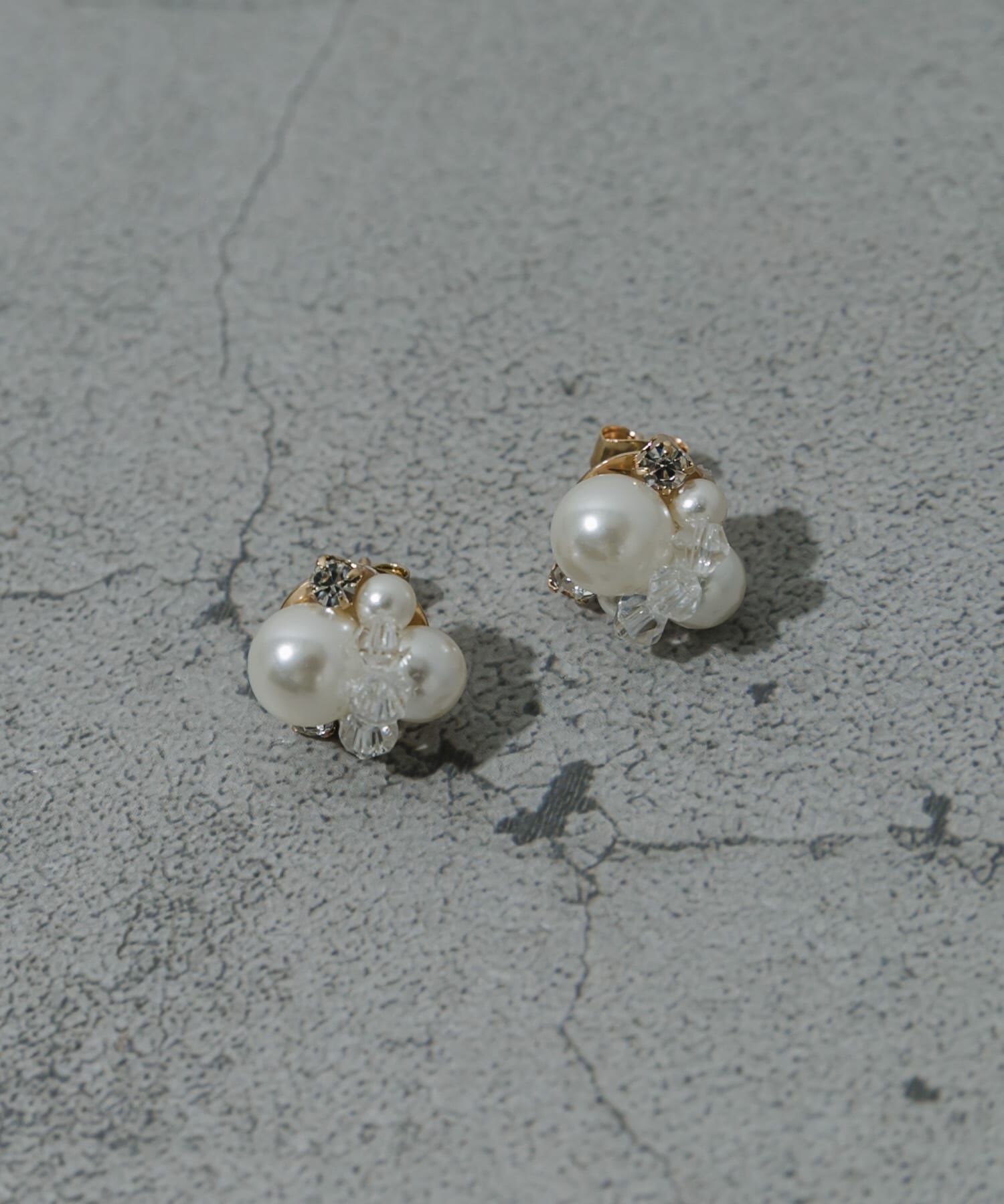 SMELLY「ミックスミニパールピアス」|ピアス|