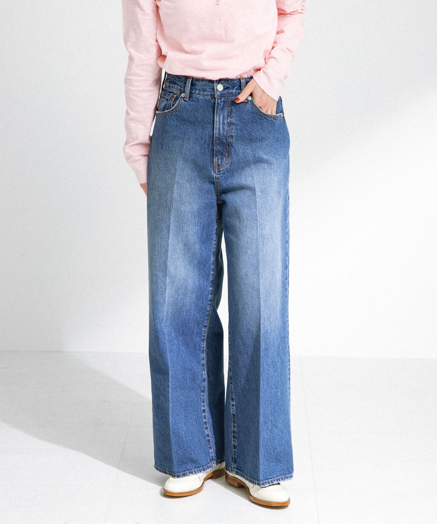 Sonny Label 「『34サイズ/低身長向けも展開』センタープレスストレートデニム」|デニム|インディゴブルー