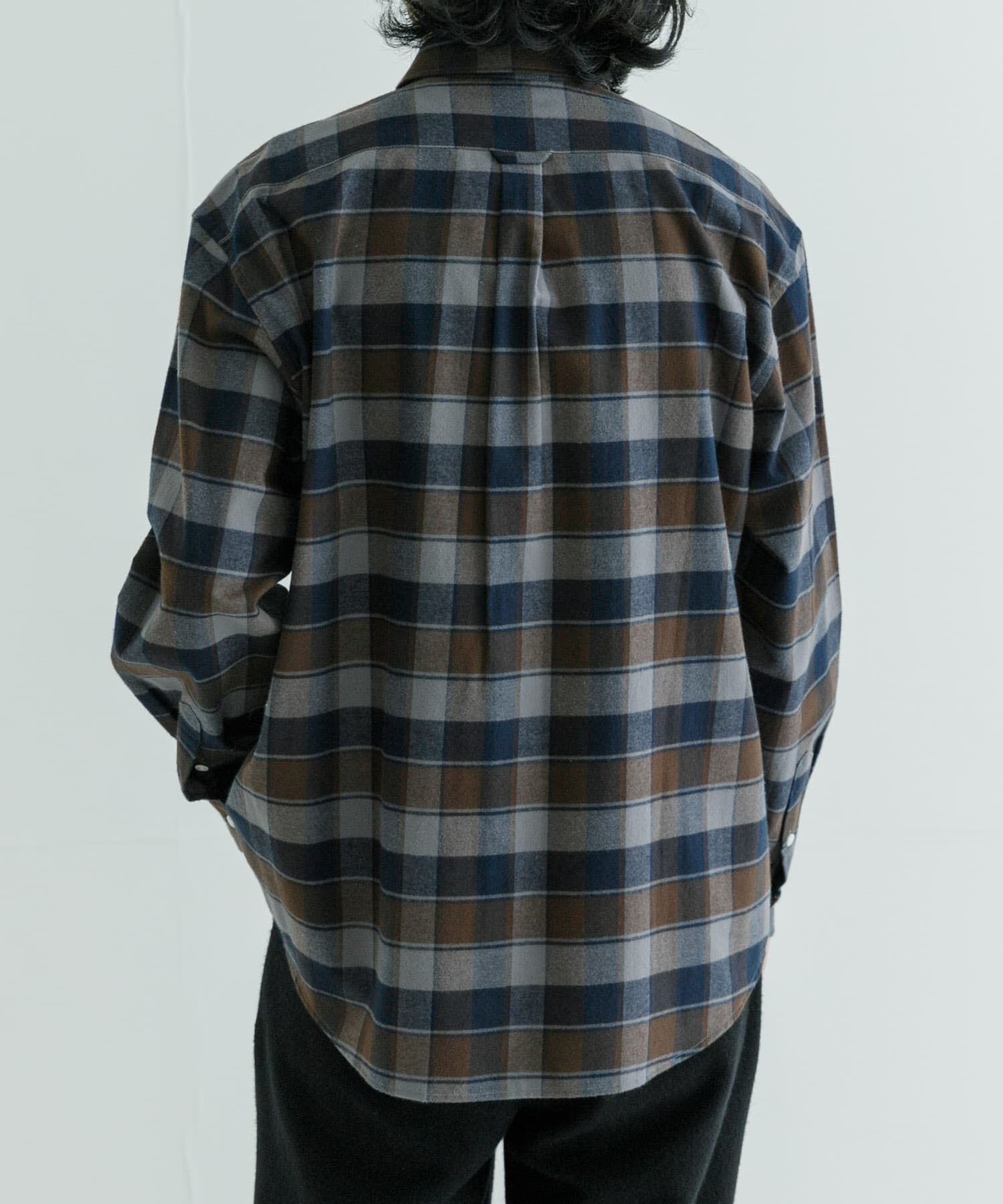 URBAN RESEARCH「『UR TECH』『蓄熱』起毛レギュラーシャツ」|シャツ・ブラウス|