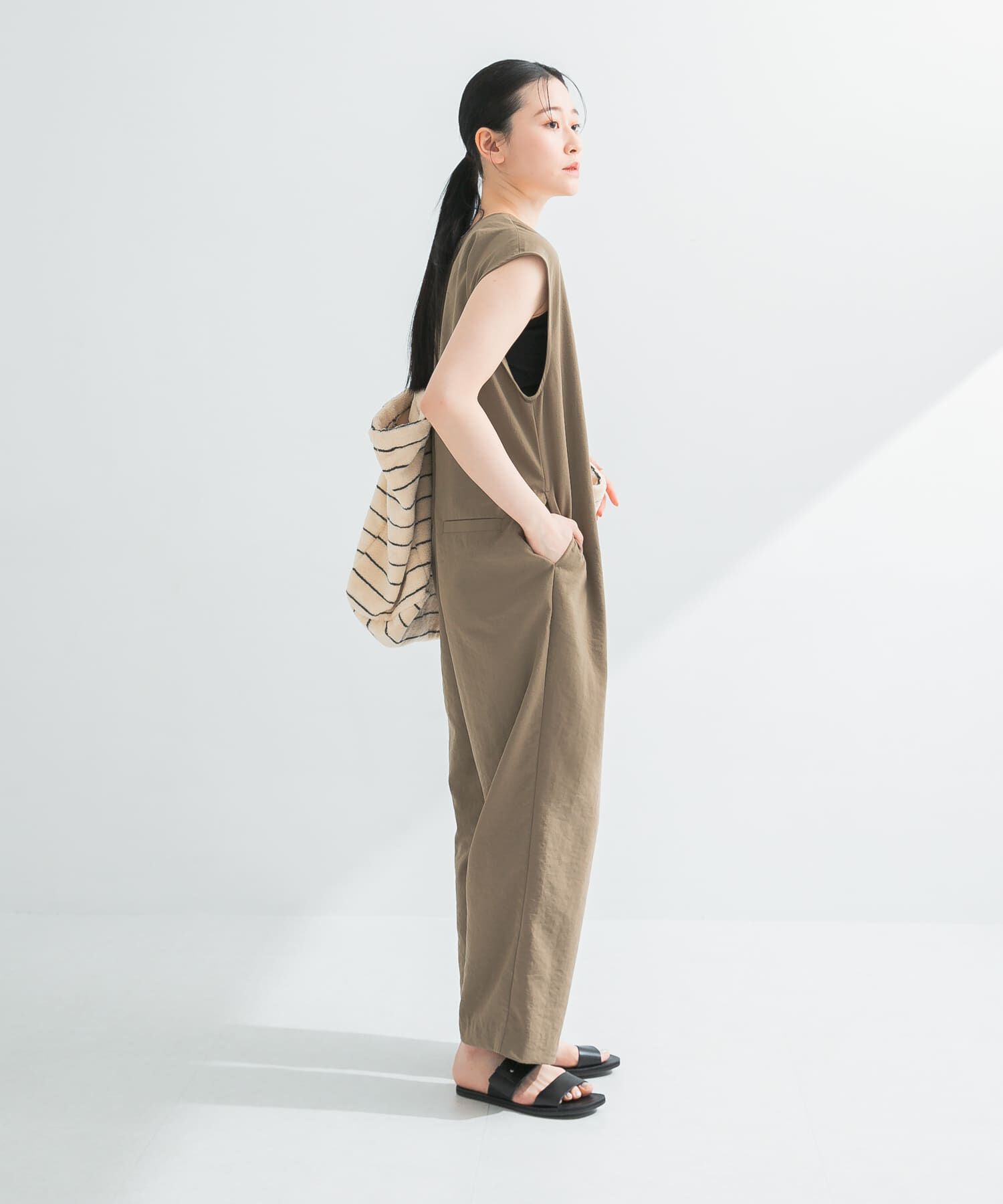 URBAN RESEARCH「『2サイズ展開』リネンライク深Vネックオールインワン」|スカート|