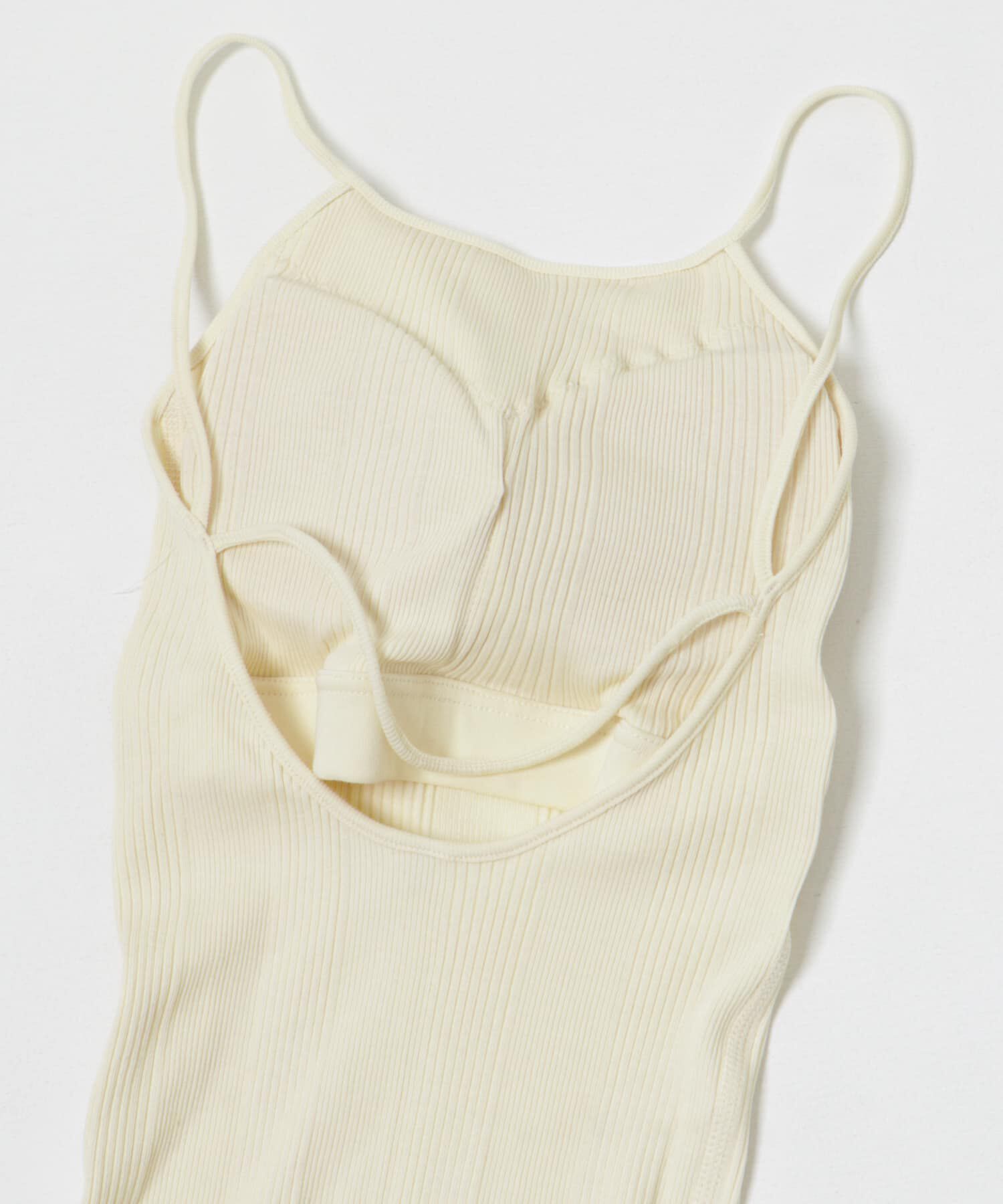 URBAN RESEARCH「HAKUJI　Random rib open back camisole」|キャミソール|