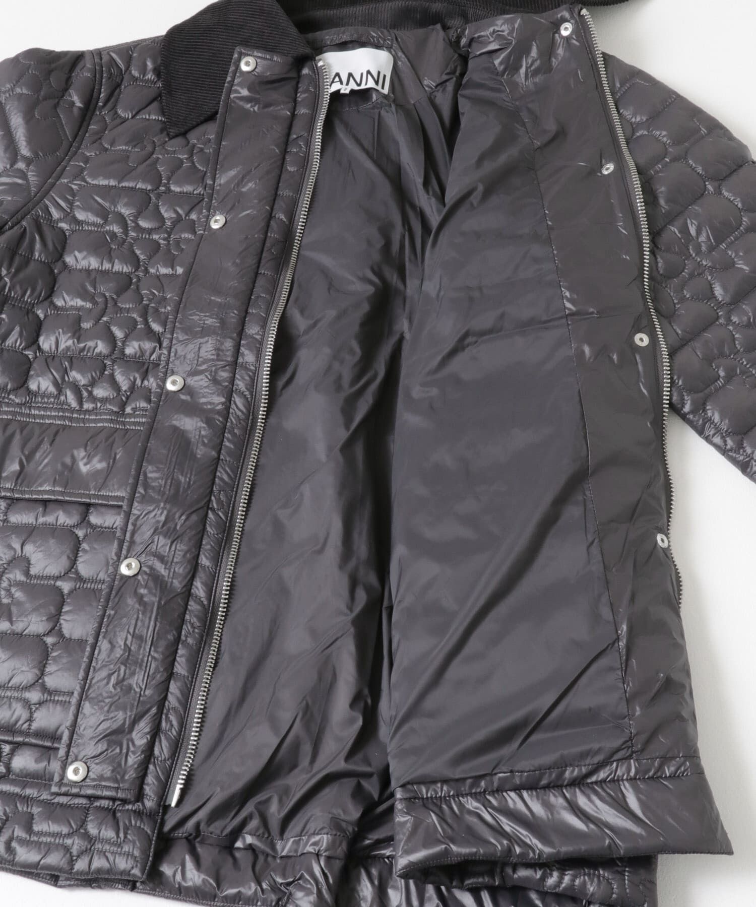 URBAN RESEARCH「GANNI　Shiny Quilt Midi Jacket」|ダウン|