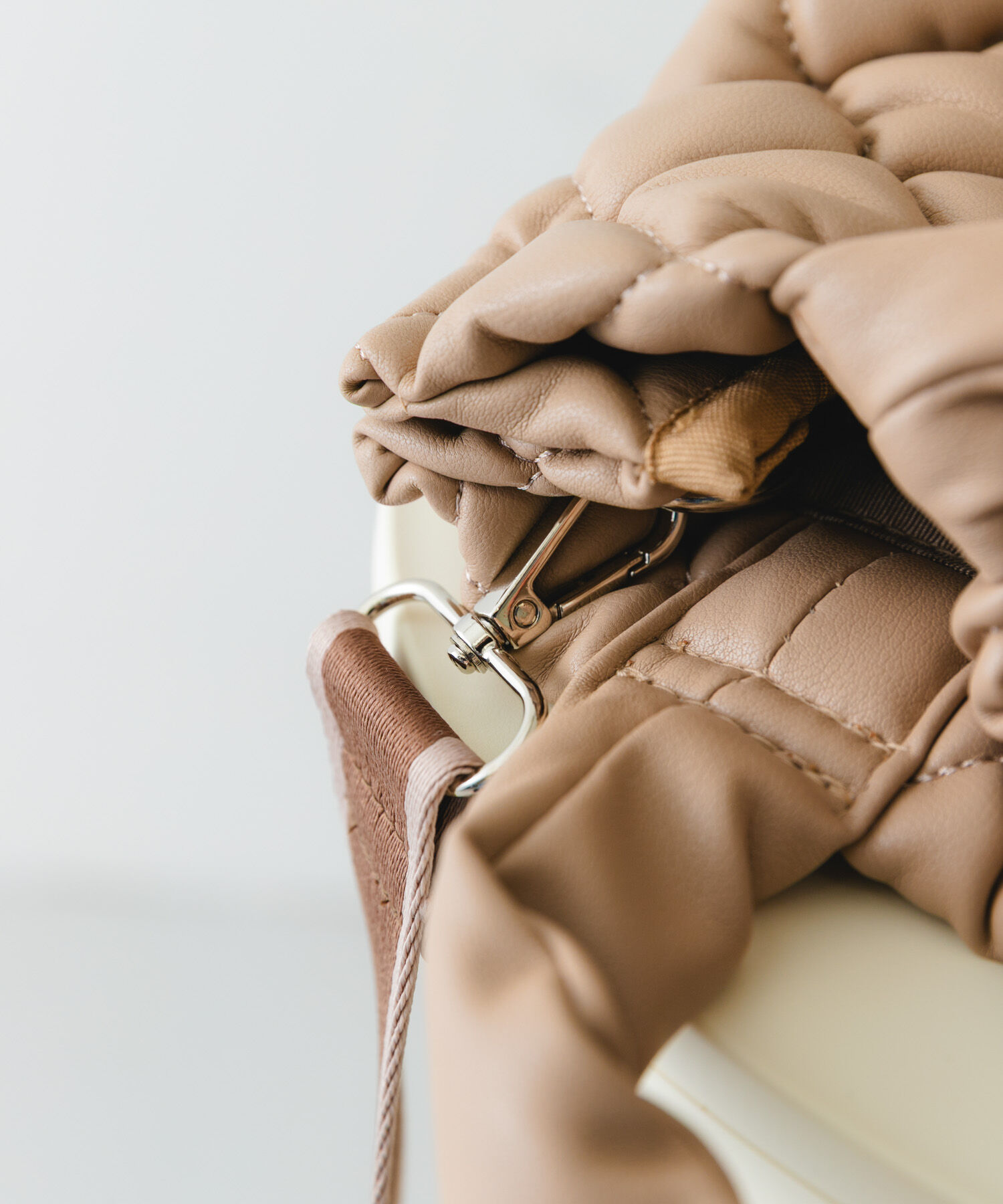 RODE SKO「テープショルダーキルティングミニバッグ」|ハンドバッグ|