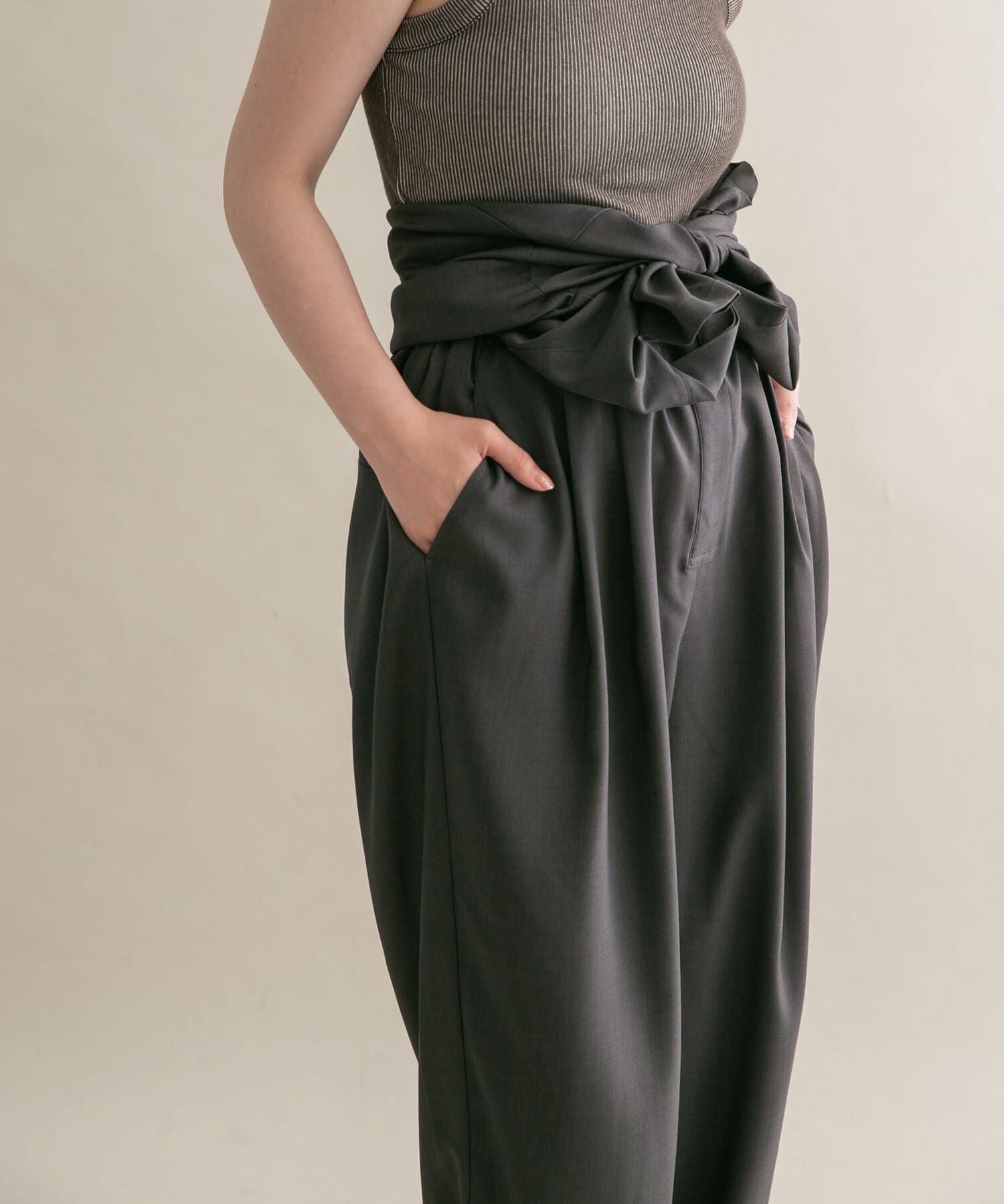  「コクーンWIDEジャンプスーツ」|スカート|