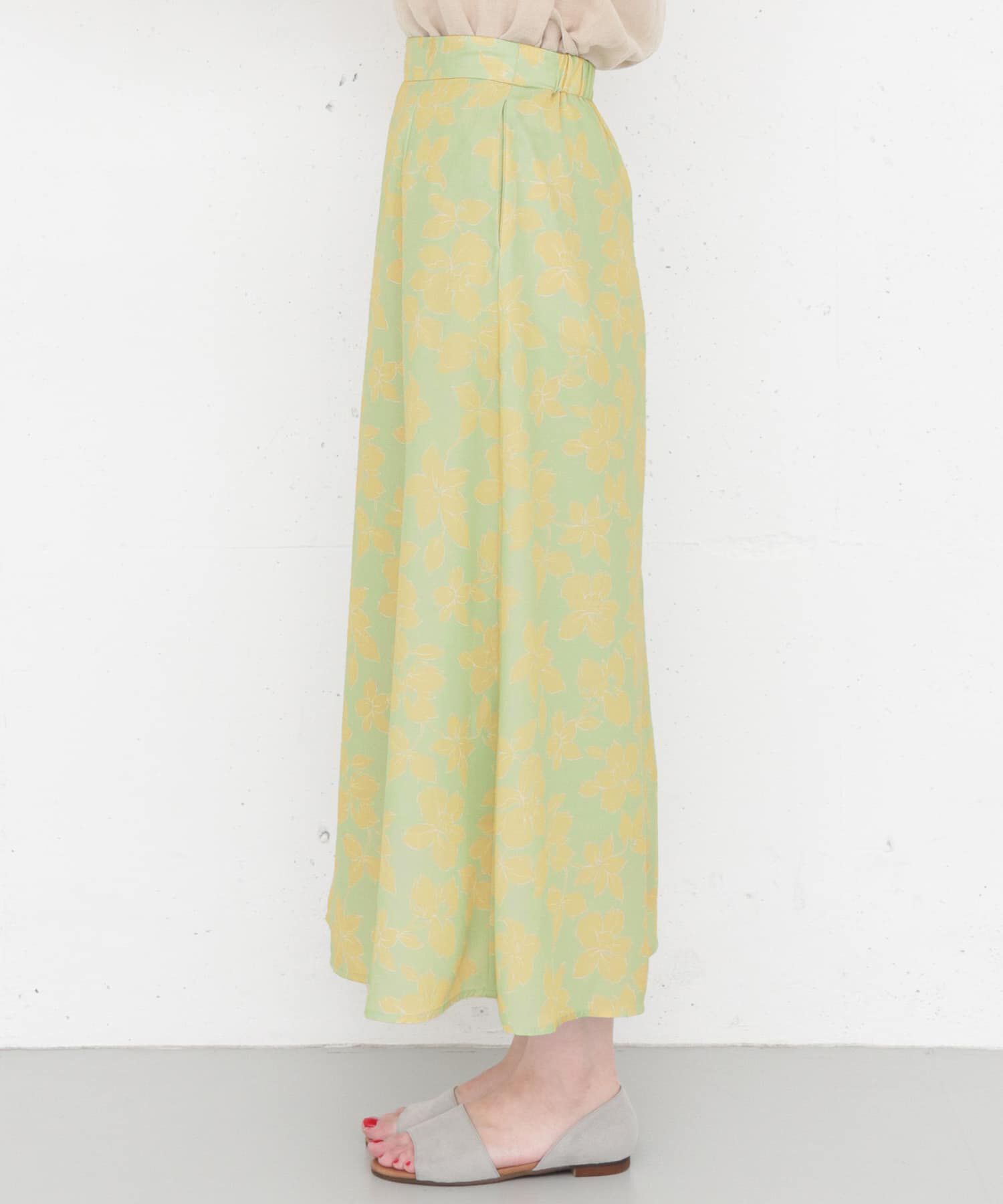  「KBF+　フラワープリントセミフレアスカート&there4;」|スカート|