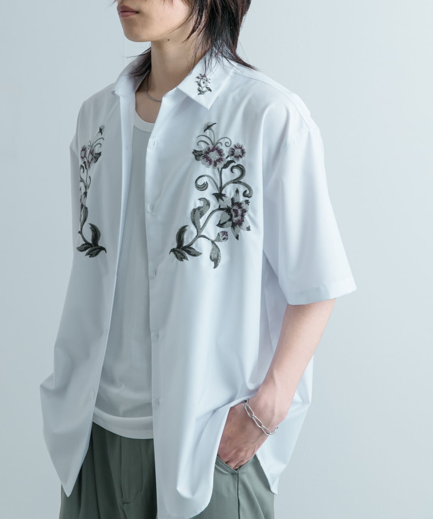 SENSE OF PLACE by URBAN RESEARCH「ボタニカルシシュウシャツ(5分袖)」|シャツ・ブラウス|