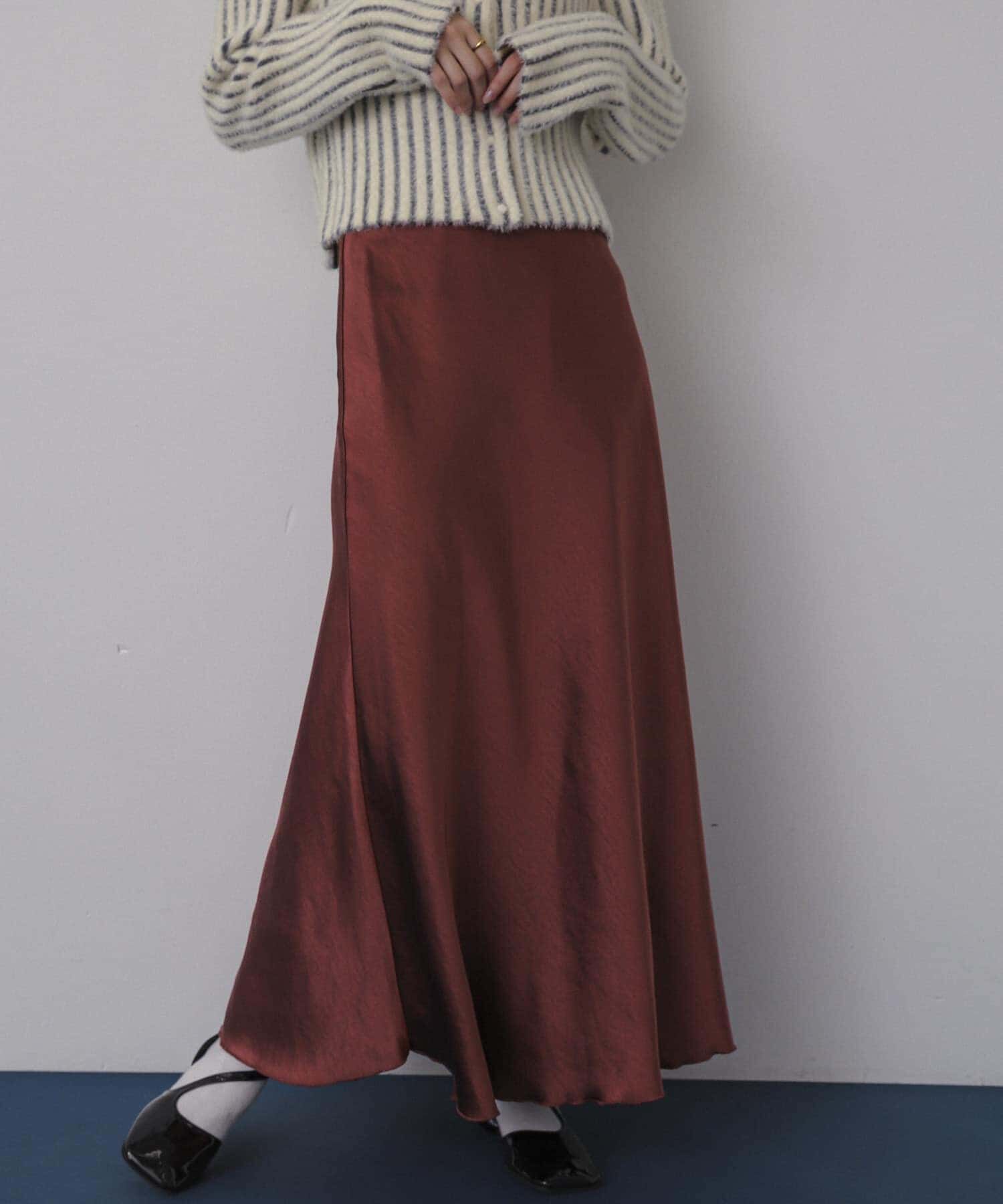 SENSE OF PLACE by URBAN RESEARCH「『WEB/一部店舗限定サイズ』ナローサテンスカート」|スカート|