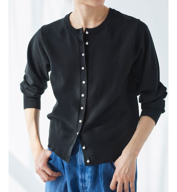 le.coeur blanc「《手洗い可能》パールボタンアイレットクルーカーディガン」|カーディガン|