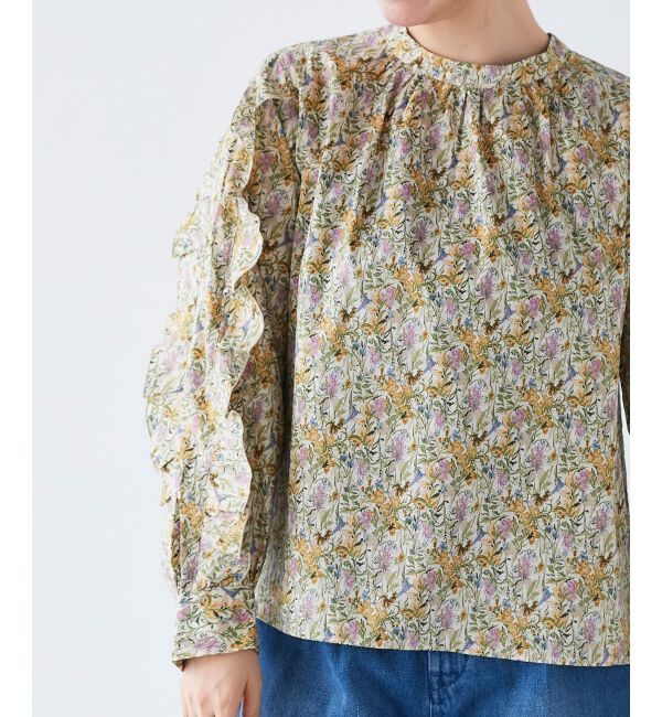 le.coeur blanc「《手洗い可能》Perle Peche フラワー柄スリーブフリルブラウス」|シャツ・ブラウス|