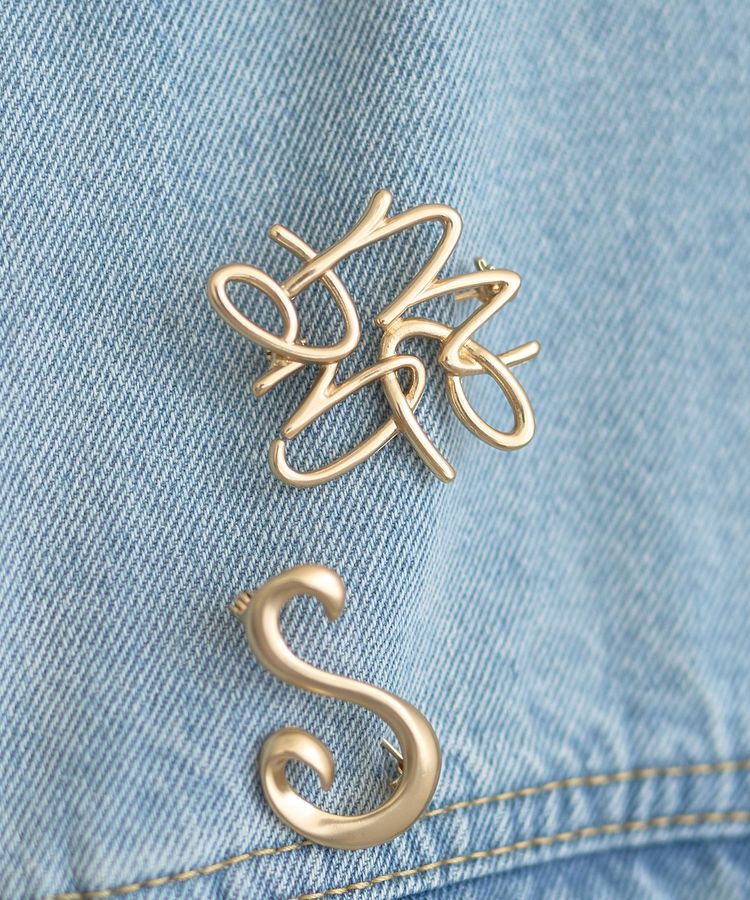 earth music&ecology「emaeアナグラムブローチ」|その他|Gold