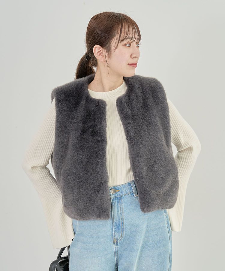 Green Parks「・ELENCARE DUE フォックス調ファーベスト」|ベスト・ジレ|Charcoal Gray