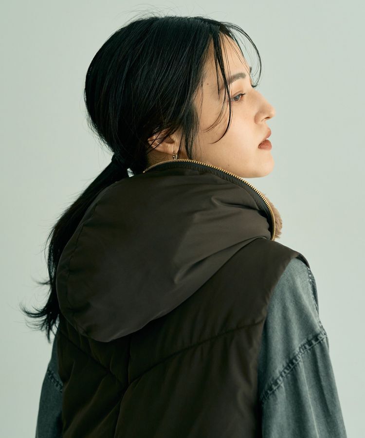 YECCA VECCA「中綿フーディージレ」|ブルゾン・スタジャン|