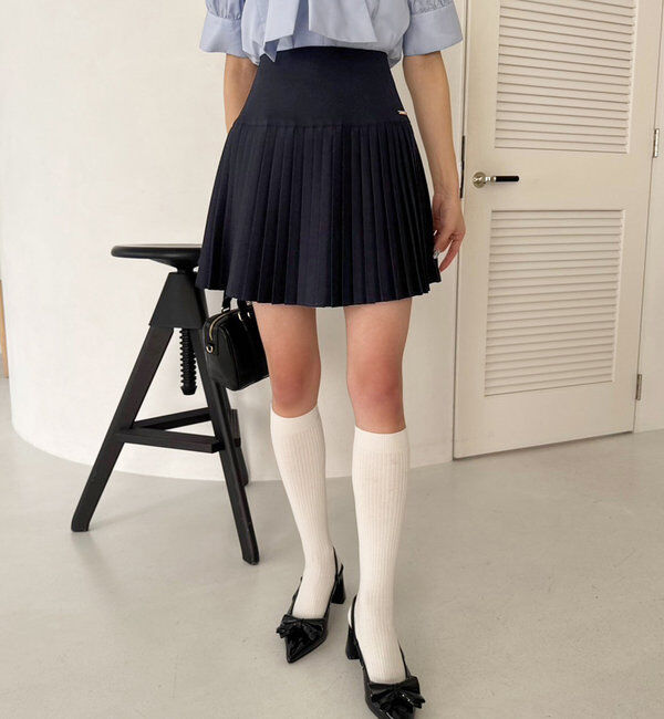  「【WEB限定リバイバル】プレート付きプリーツミニスカート」|スカート|