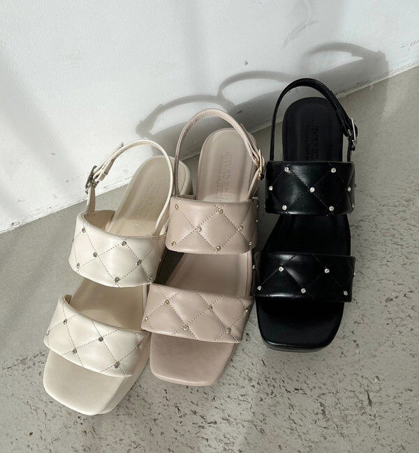  「【前田大翔さんyoutubeセレクトアイテム】ビジュースタッズキルトサンダル」|その他|