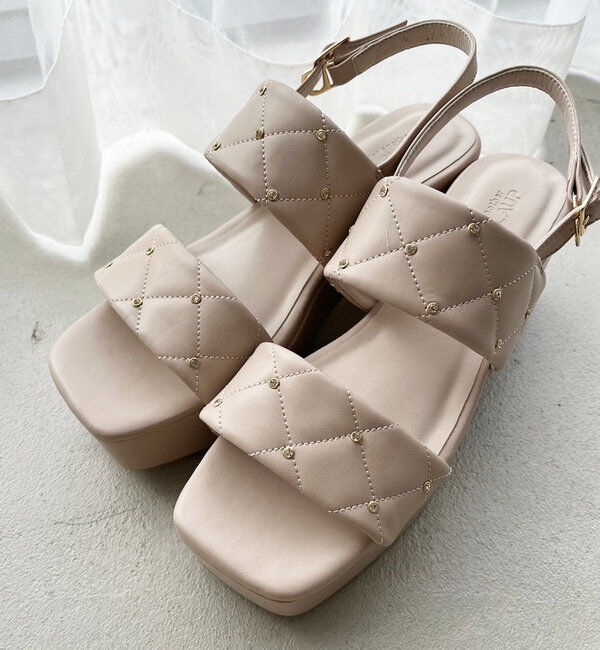  「【前田大翔さんyoutubeセレクトアイテム】ビジュースタッズキルトサンダル」|その他|